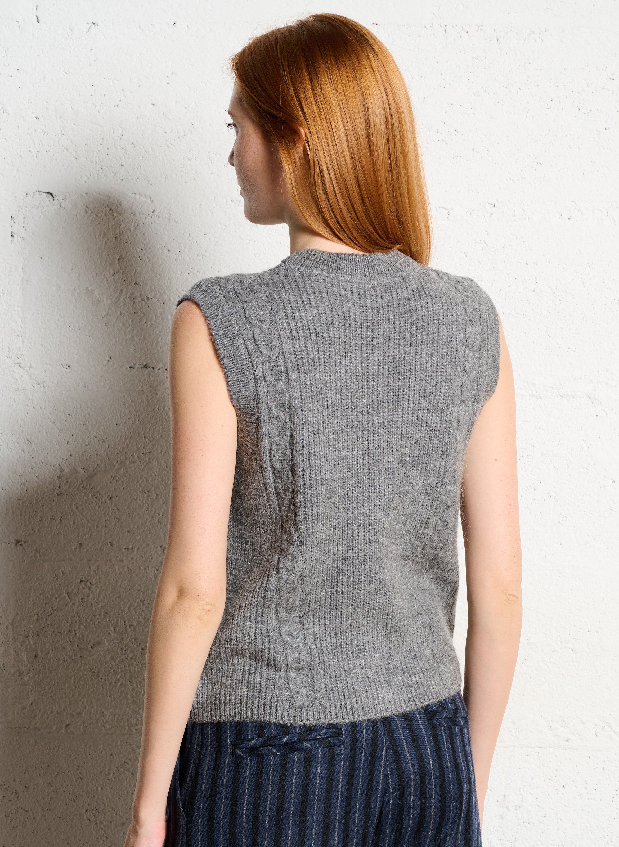 Mouwloos recht vest met V-hals I CODE Grijs