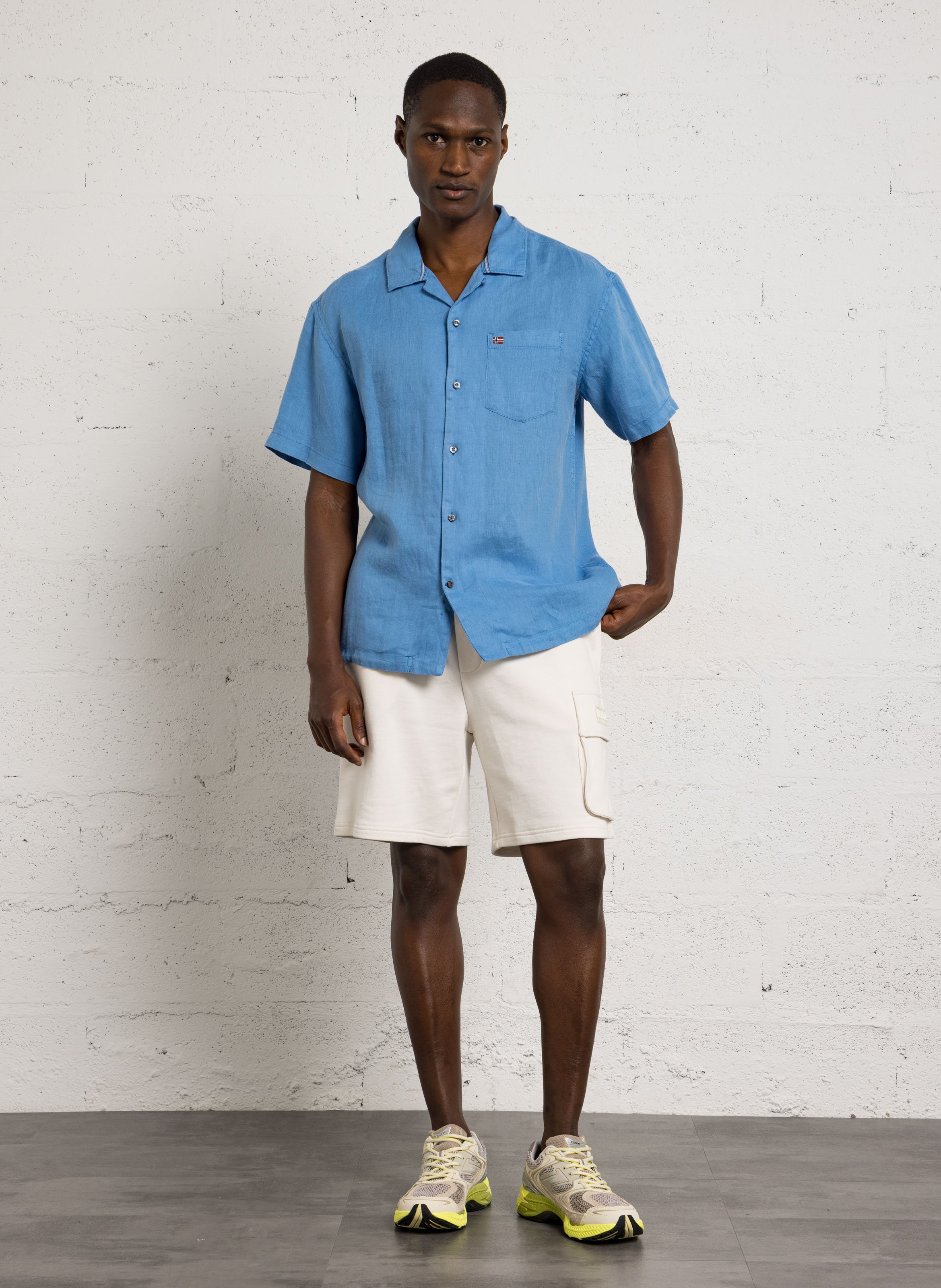 Gerade geschnittenes Leinenhemd NAPAPIJRI Blau