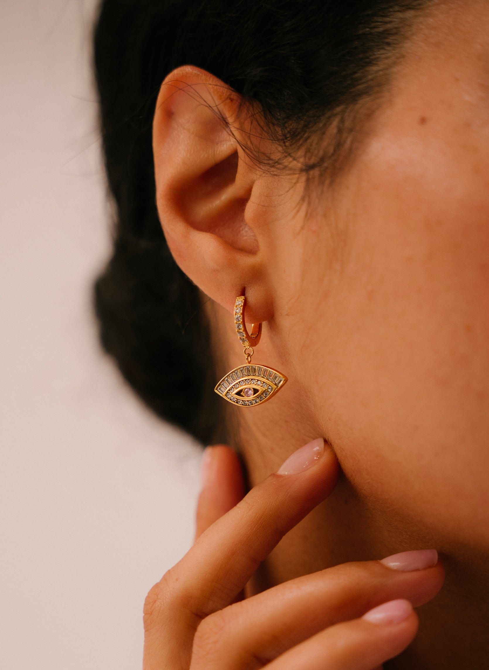 Mini Horus hoop earrings AEC Paris Pink