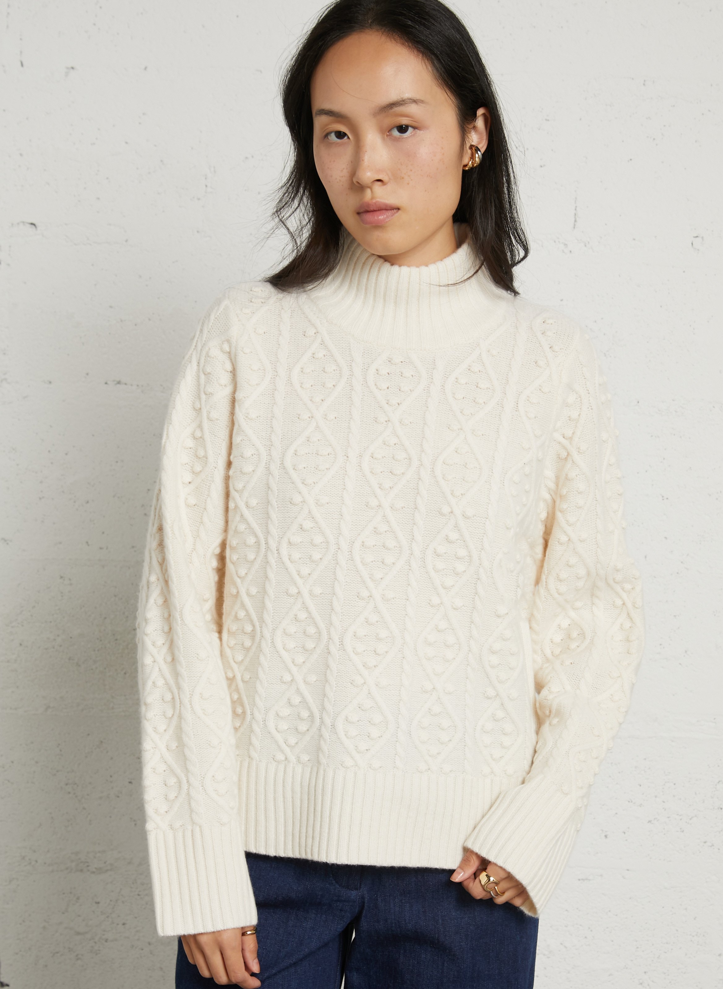 Pull en maille torsadée de laine mérinos PETITE MENDIGOTE Beige