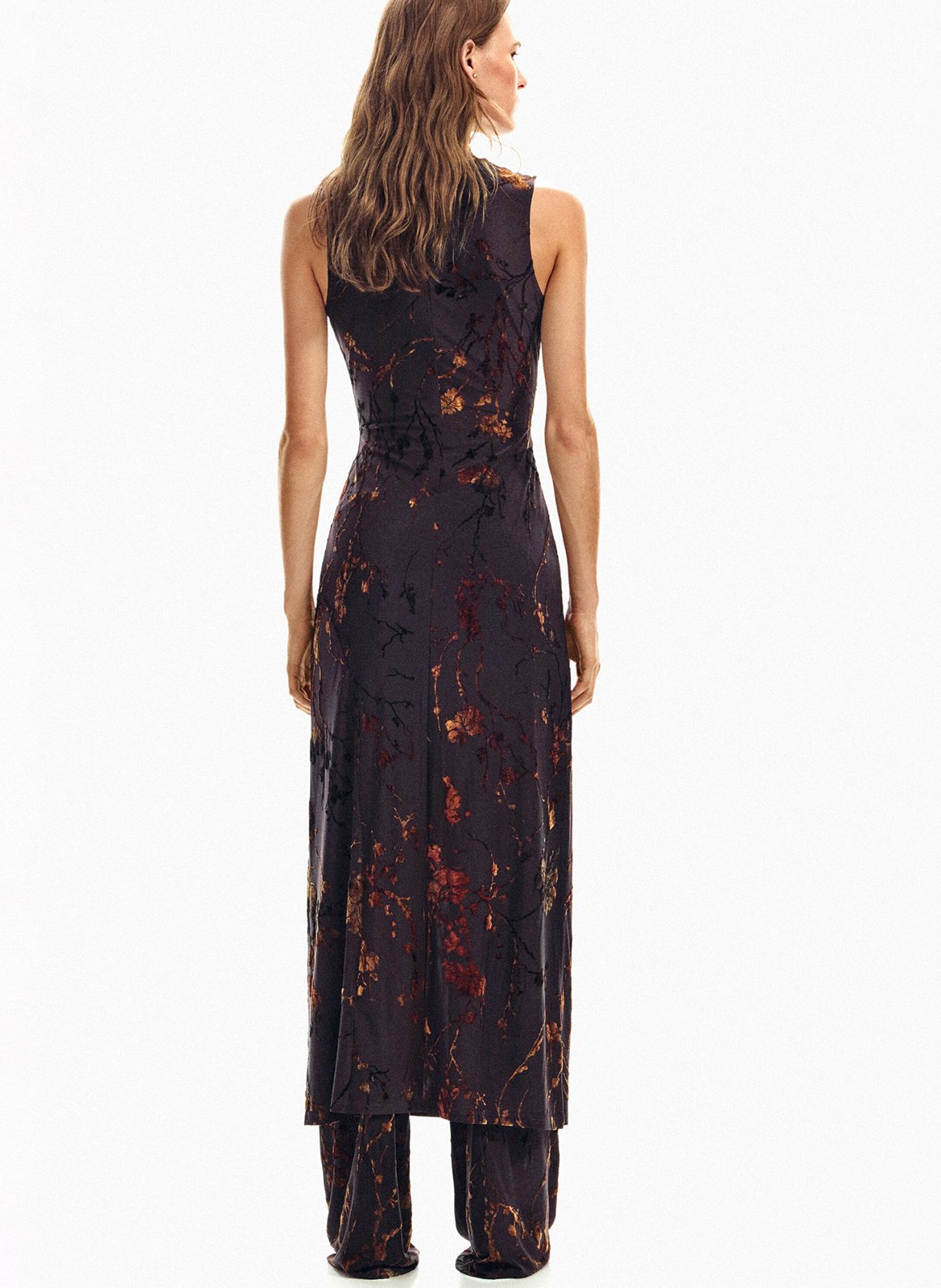 Langes Kleid mit Rundhalsausschnitt DESIGUAL Braun