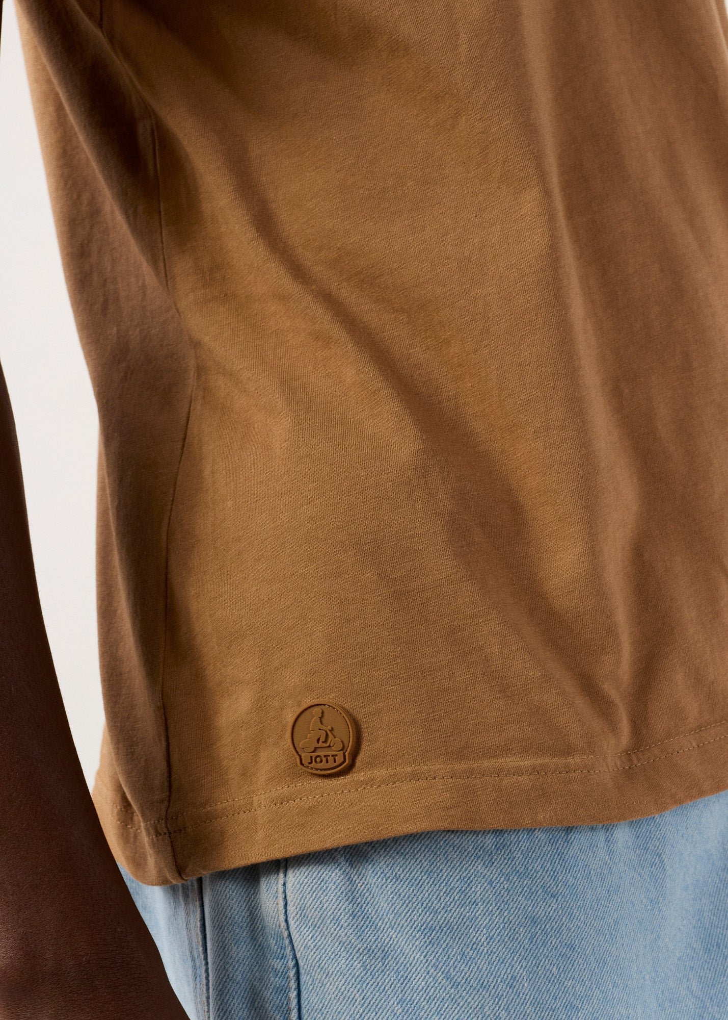 Round neck petro T-shirt JOTT Brown