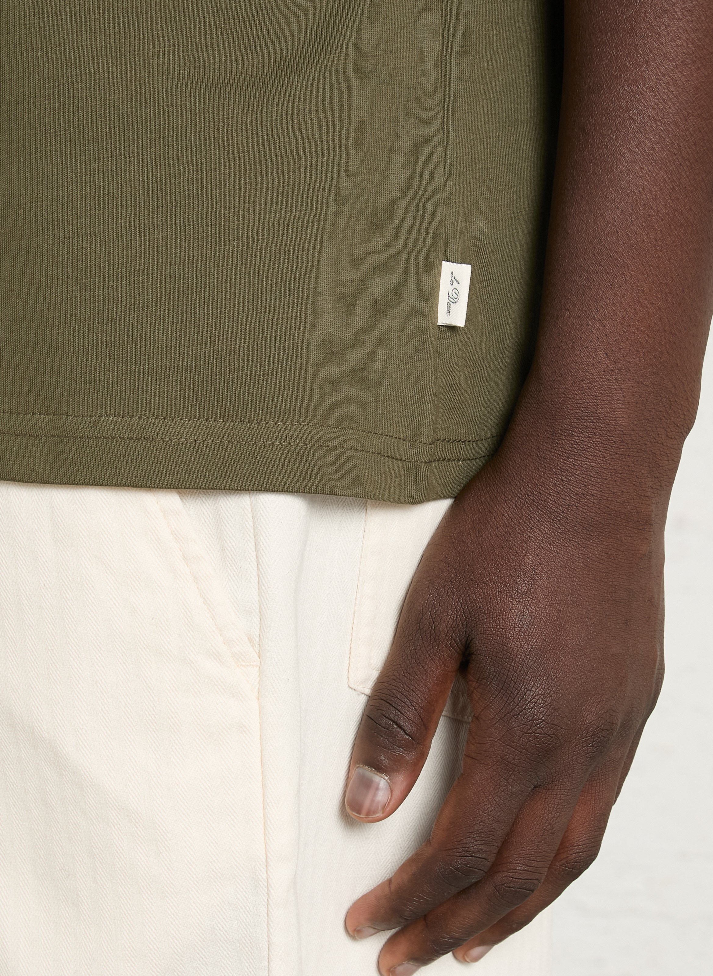 Tee-shirt droit col rond sérigraphié en coton organique LES DEUX Kaki