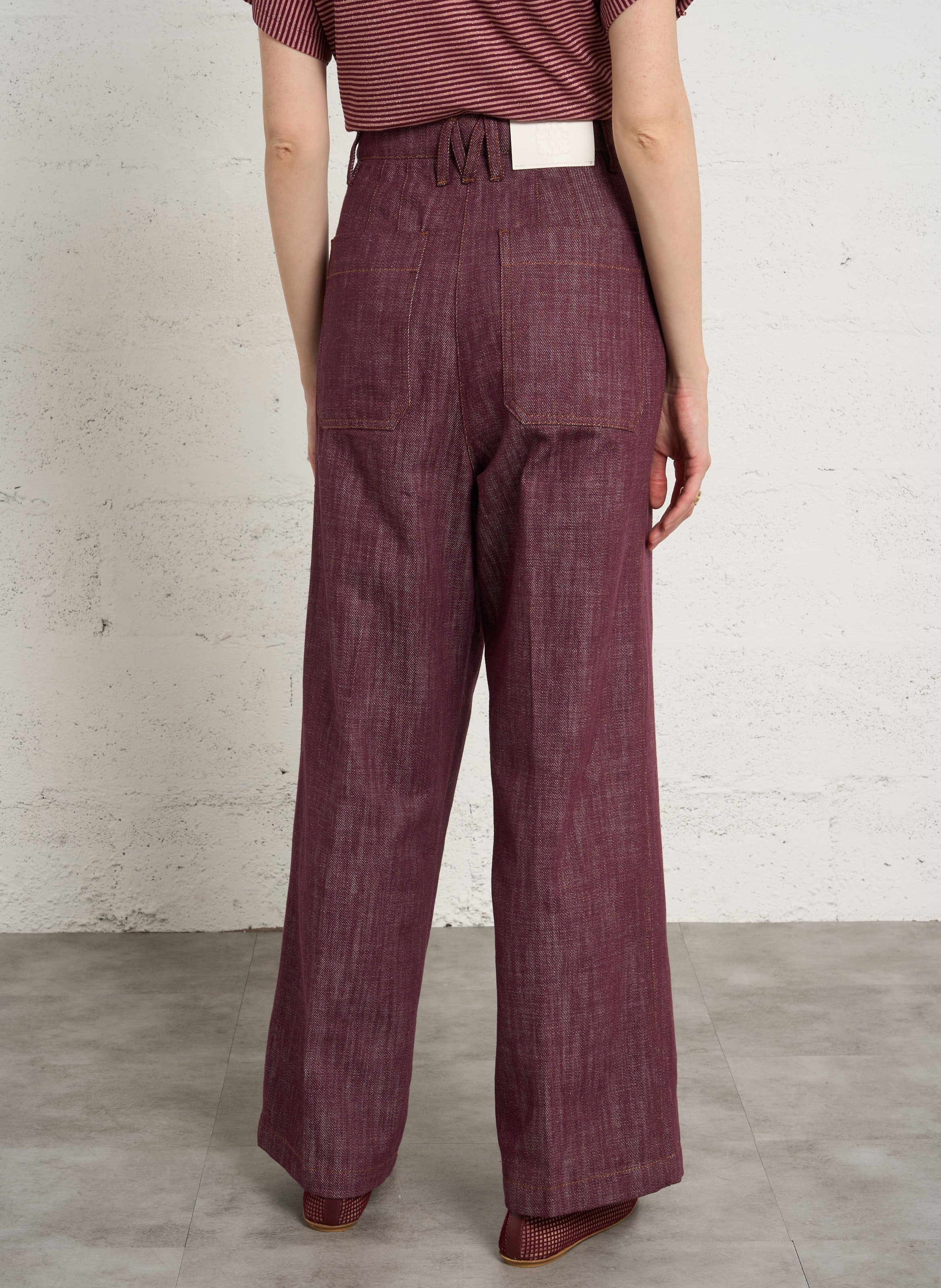 Weit geschnittene Jeans - aus Baumwolle MOMONI Rot