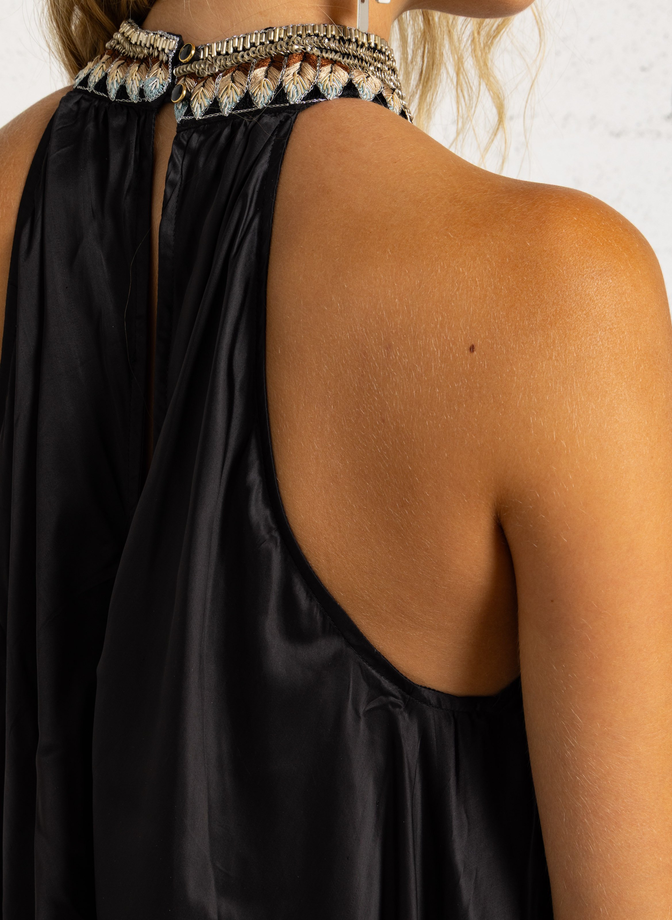 Robe longue effet satiné MES DEMOISELLES Noir