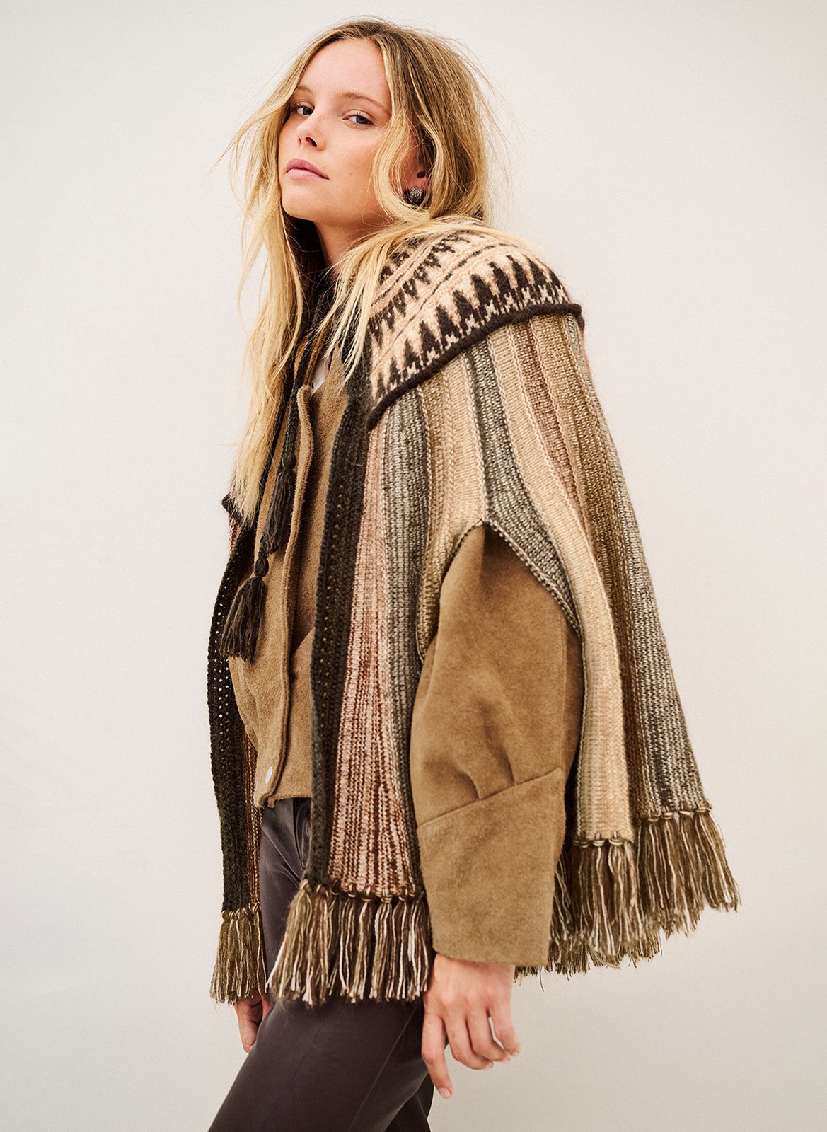 Weiter Poncho aus Wollmix BA&SH Braun