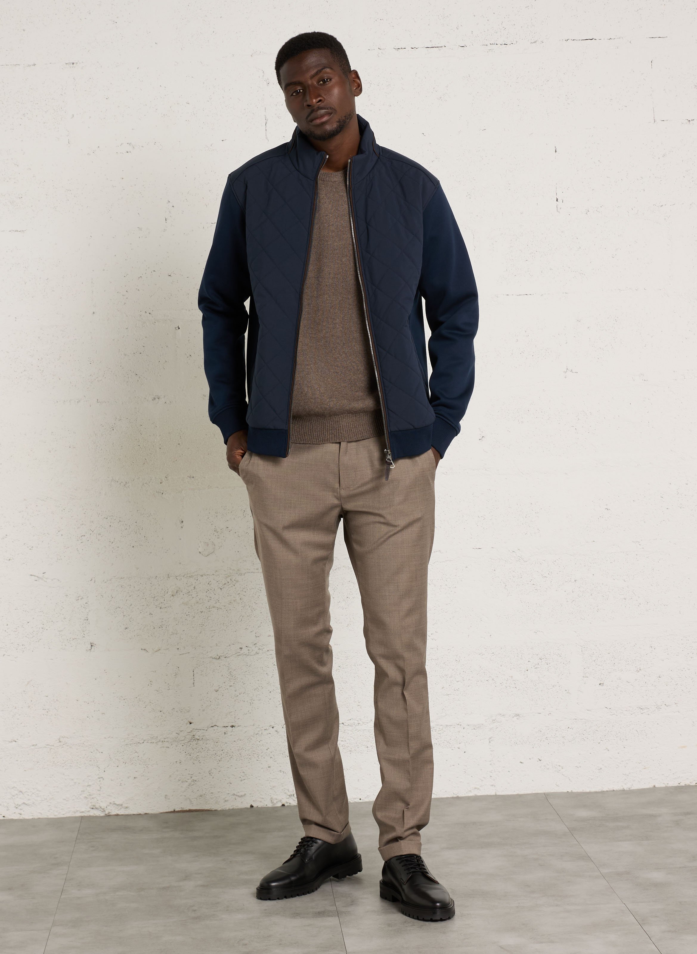 Pull droit col rond brodé en laine HACKETT Beige