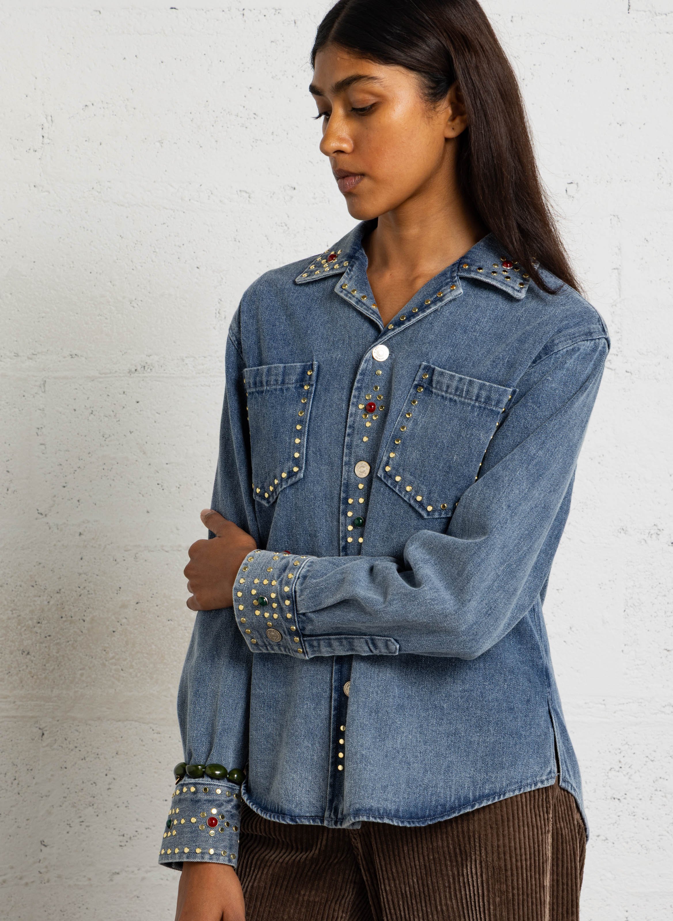 Gerade geschnittenes Jeanshemd mit Nieten BERENICE Blau