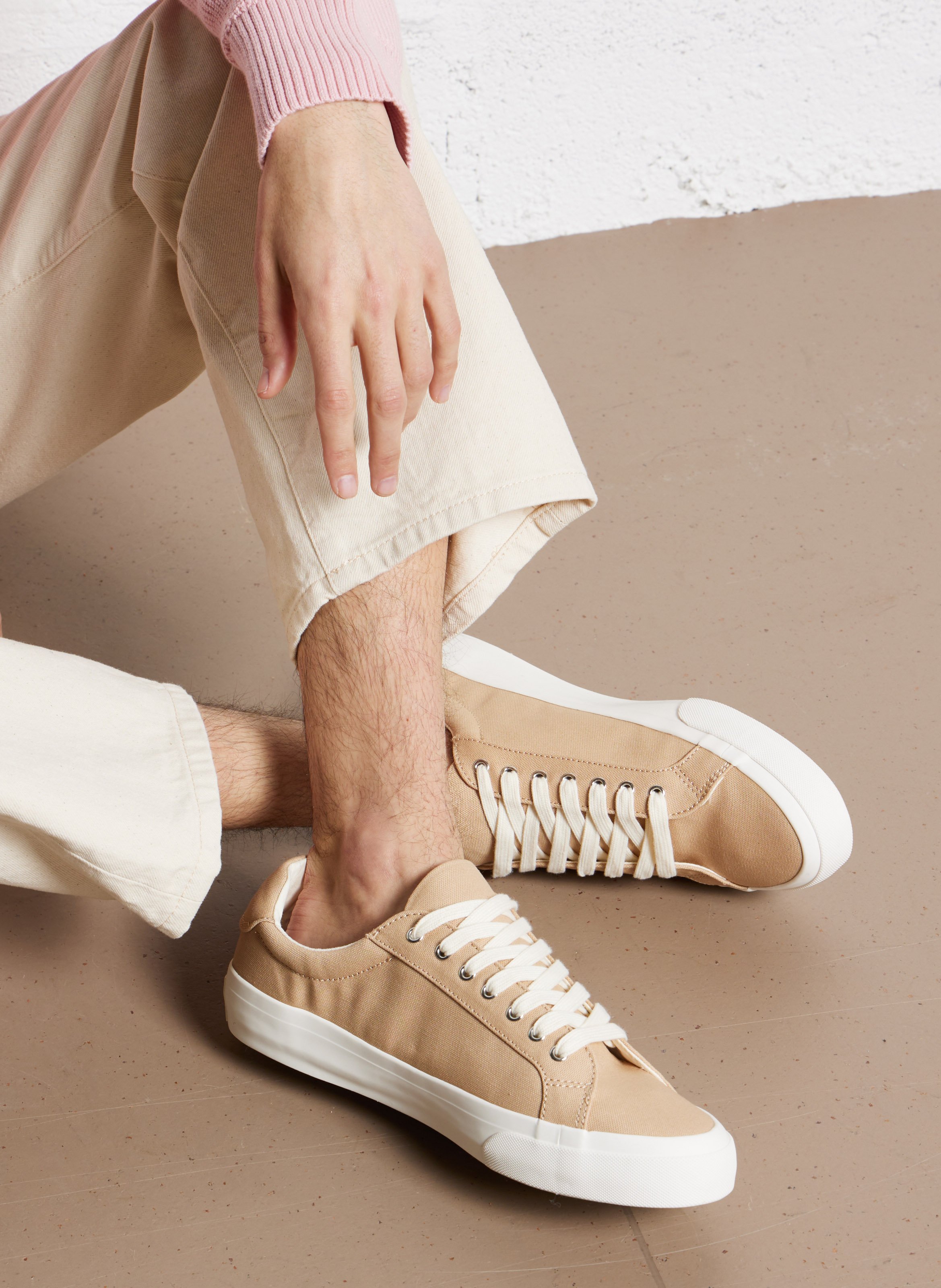 Baskets basses classiques en toile - Look 3