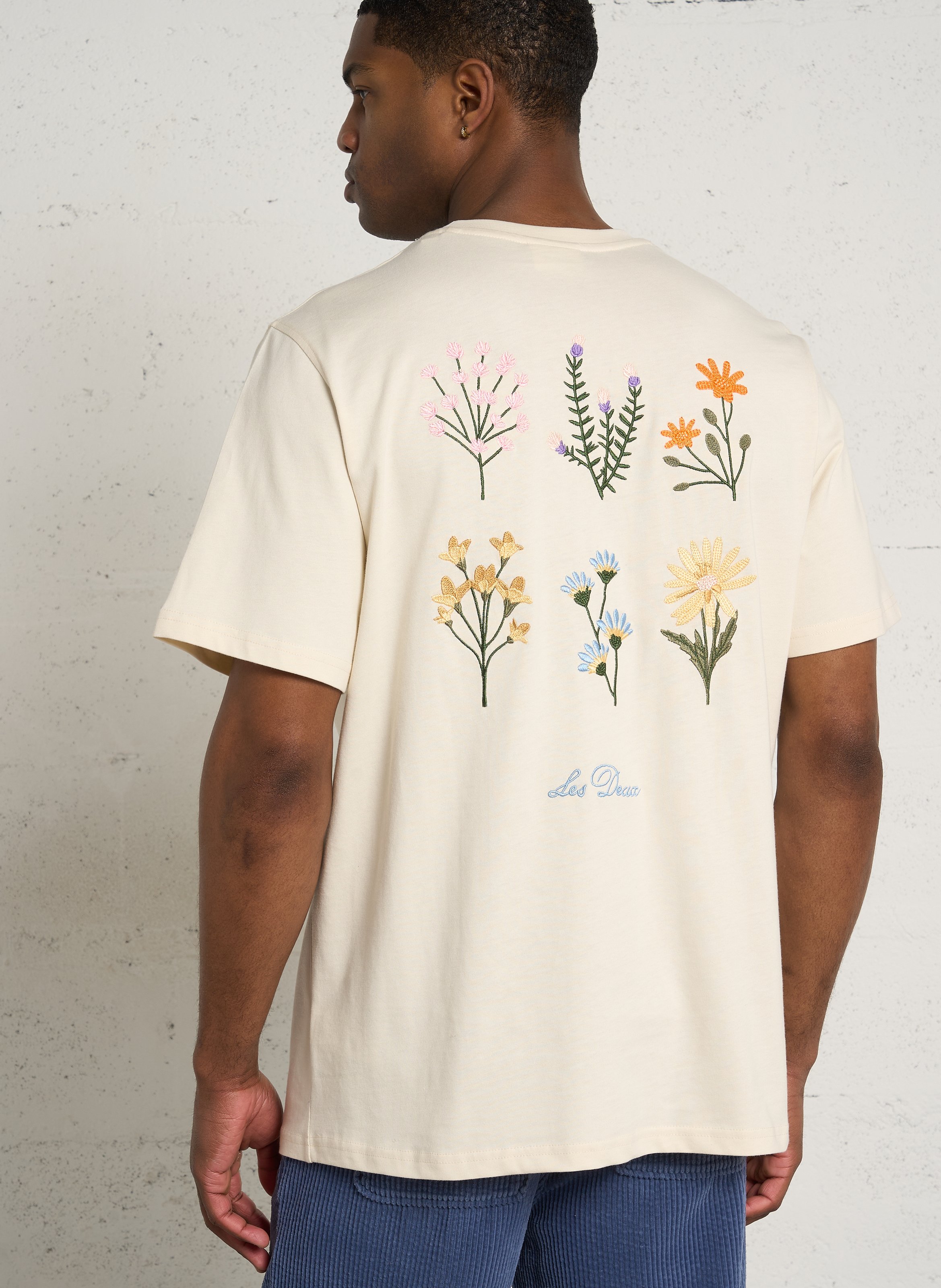 Tee-shirt droit col rond brodé en coton organique LES DEUX Beige