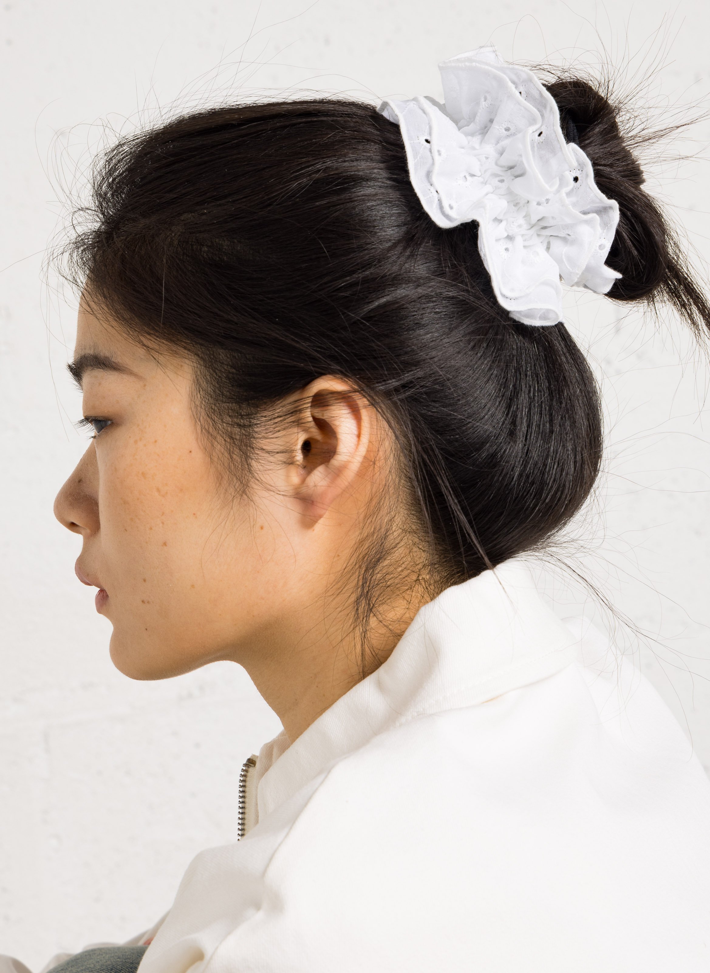 Maxi chouchou en broderie anglaise CHOU AU CARRE Blanc