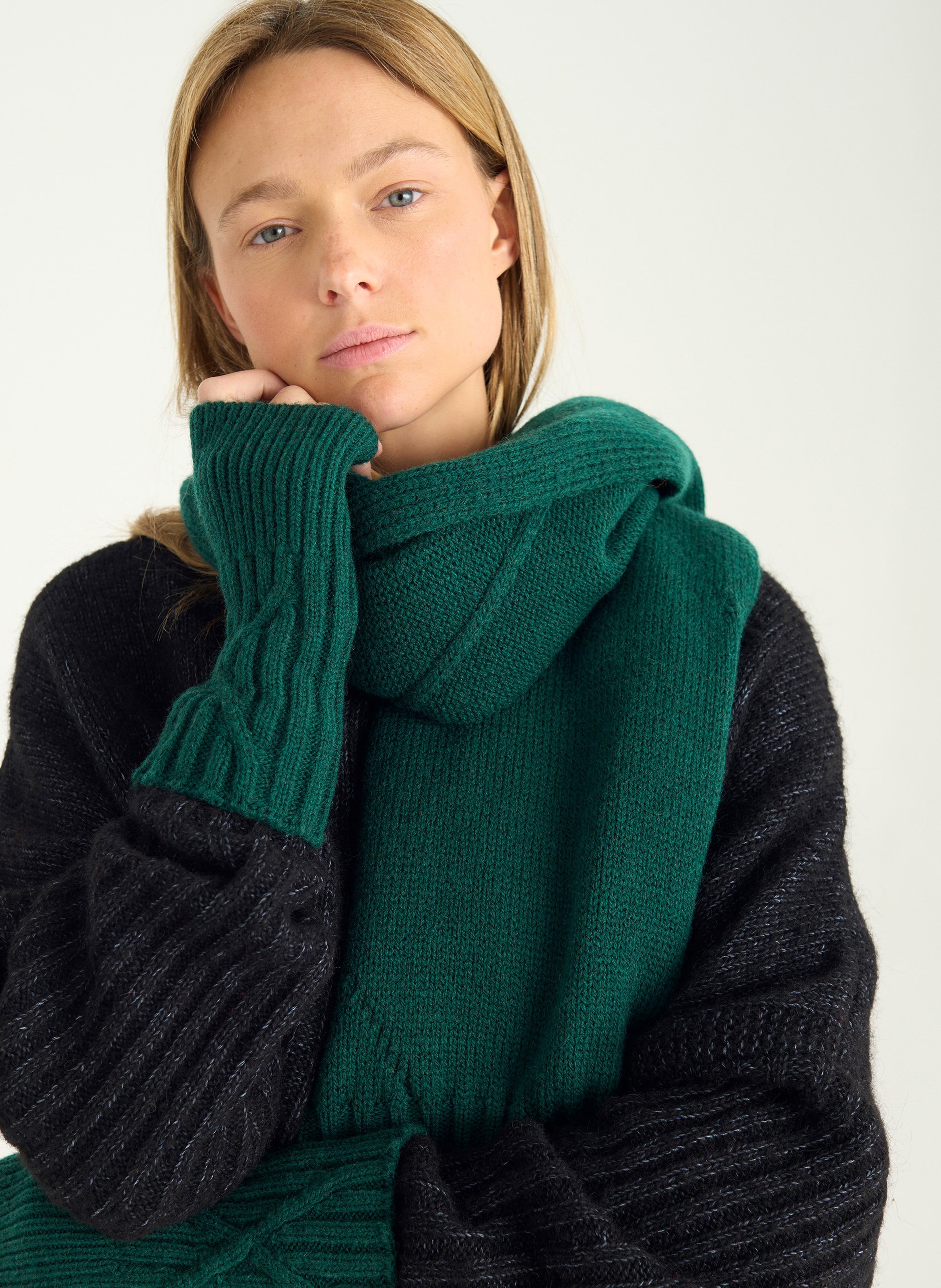 Gebreide wanten van gemengde wol ACOTE Groen