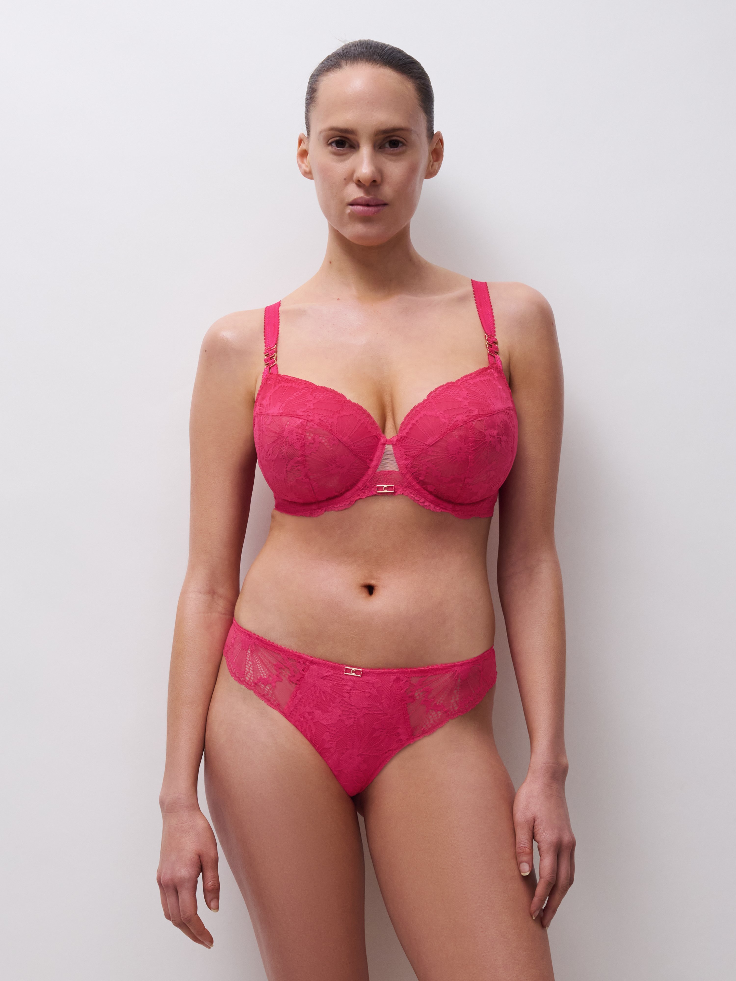 Aventurine lace tanga CHANTELLE Pink
