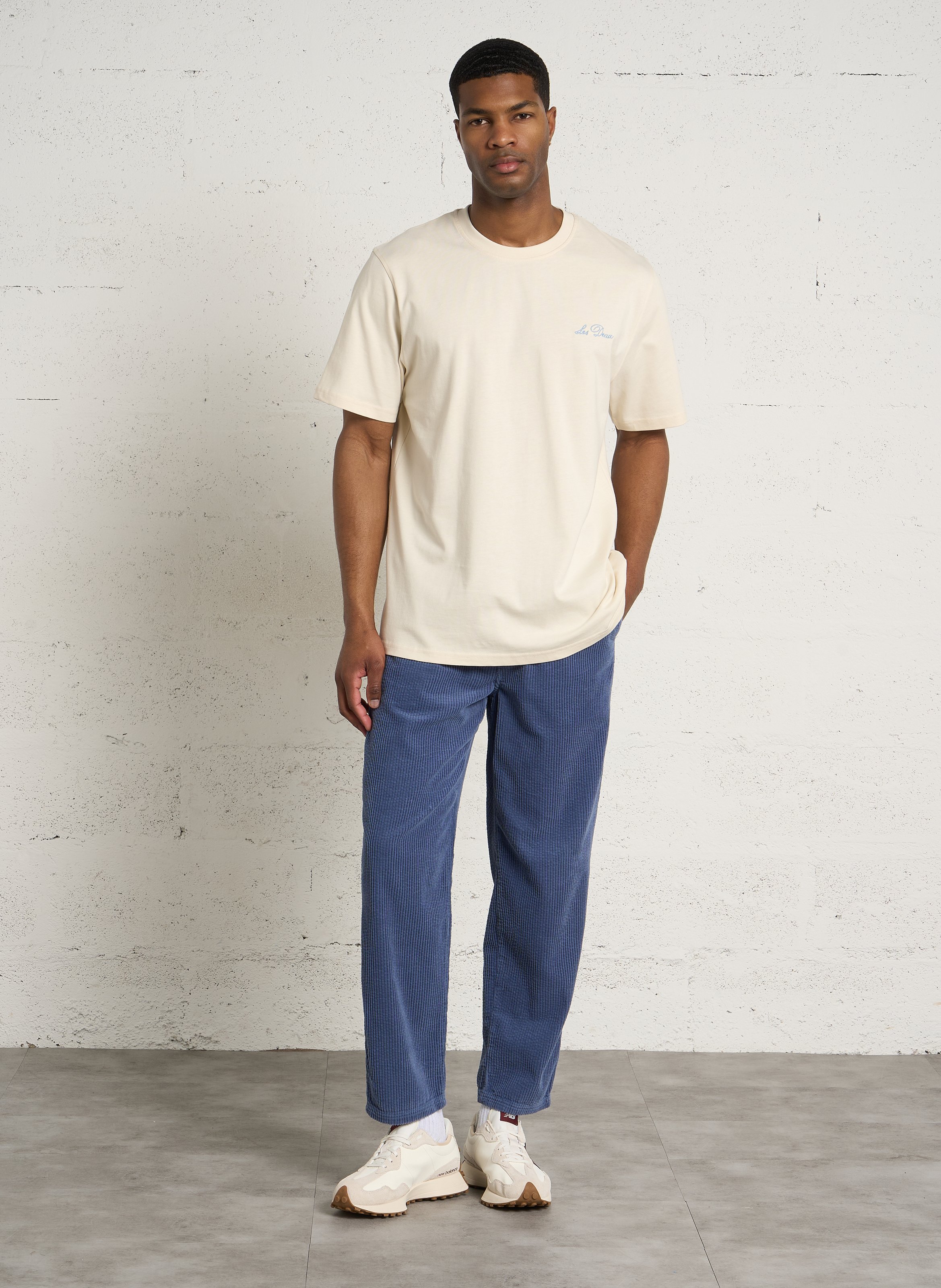 Tee-shirt droit col rond brodé en coton organique LES DEUX Beige