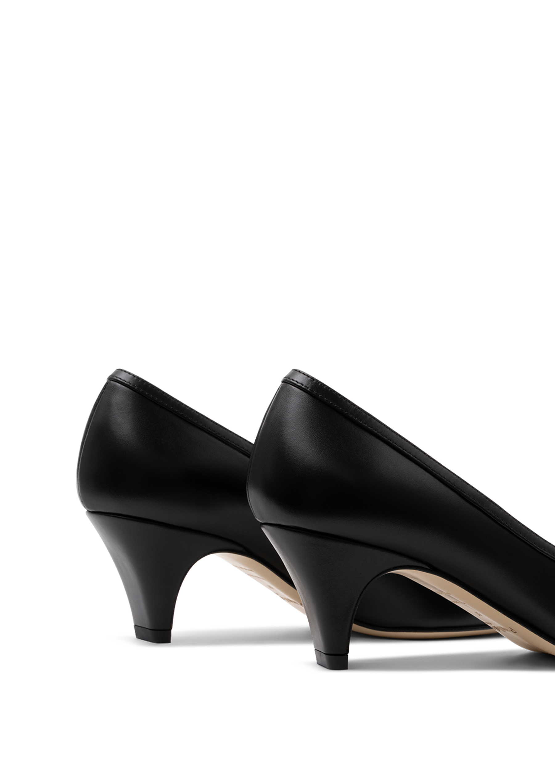 Smooth black calf leather pumps PARALLELE PARIS Black