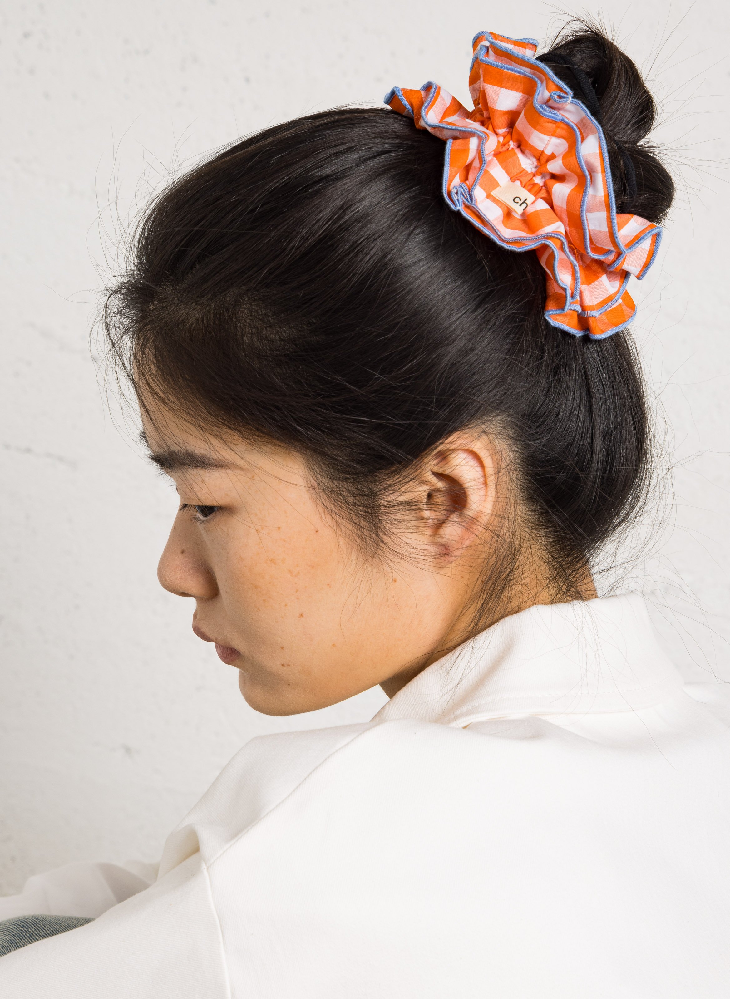 Maxi gingham pattern scrunchie CHOU AU CARRE Orange