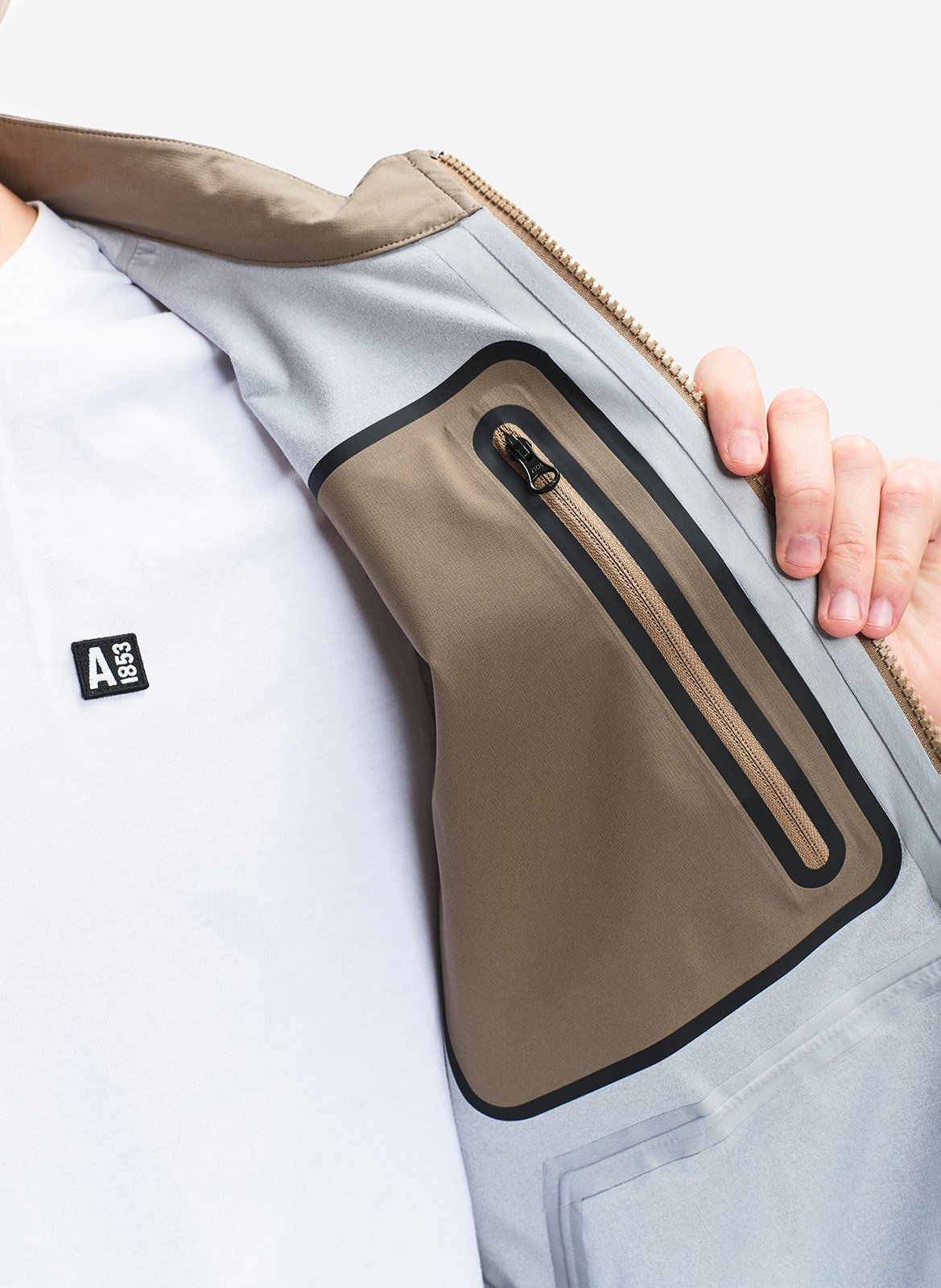 Solid zip-up straight jacket AIGLE Brown