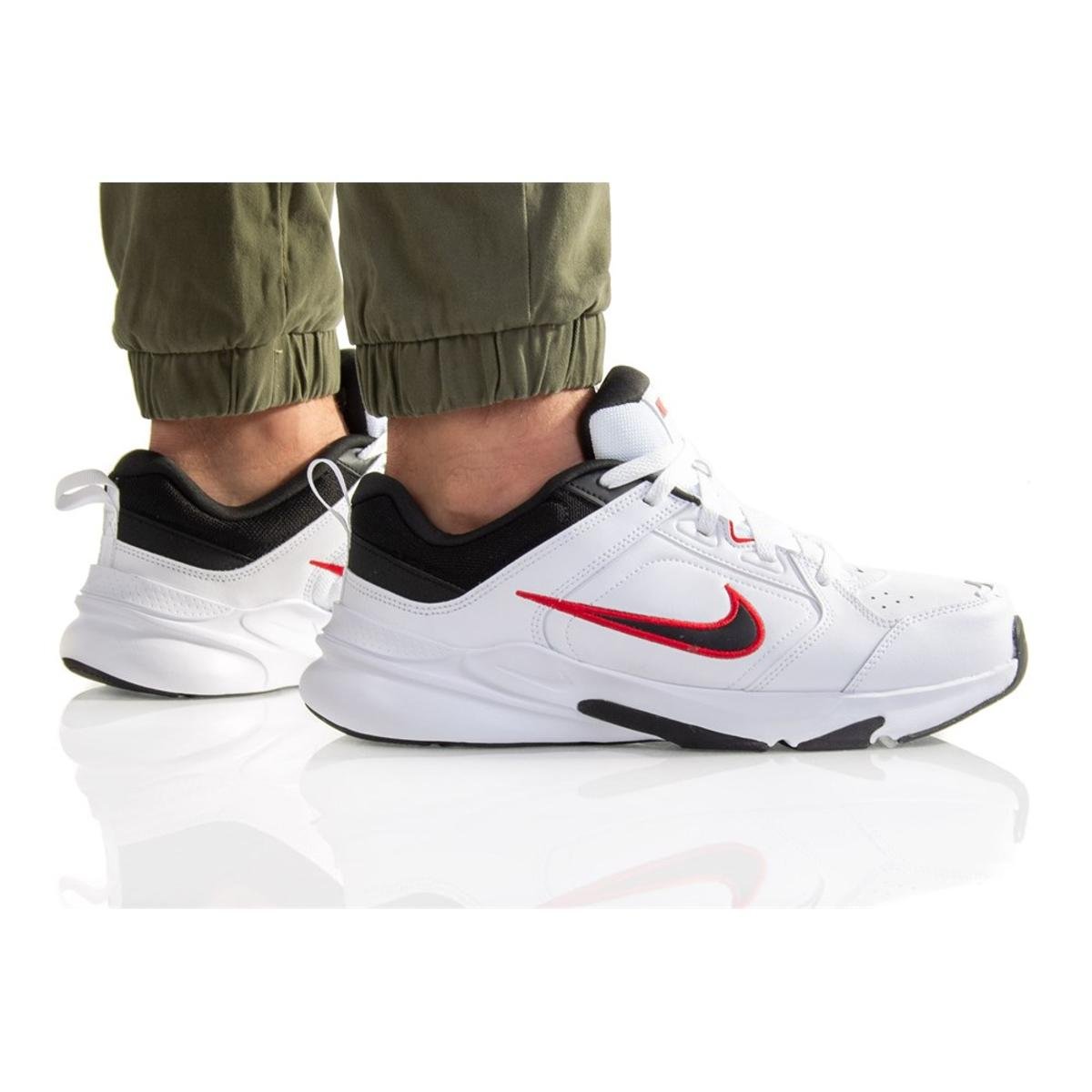 Low-top sneakers NIKE White