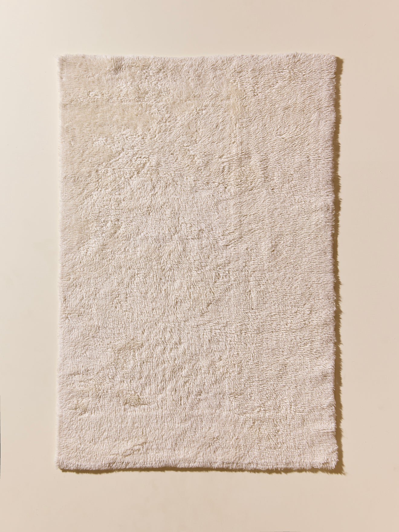 Small rug with long pile, made of pure wool CYRILLUS Beige