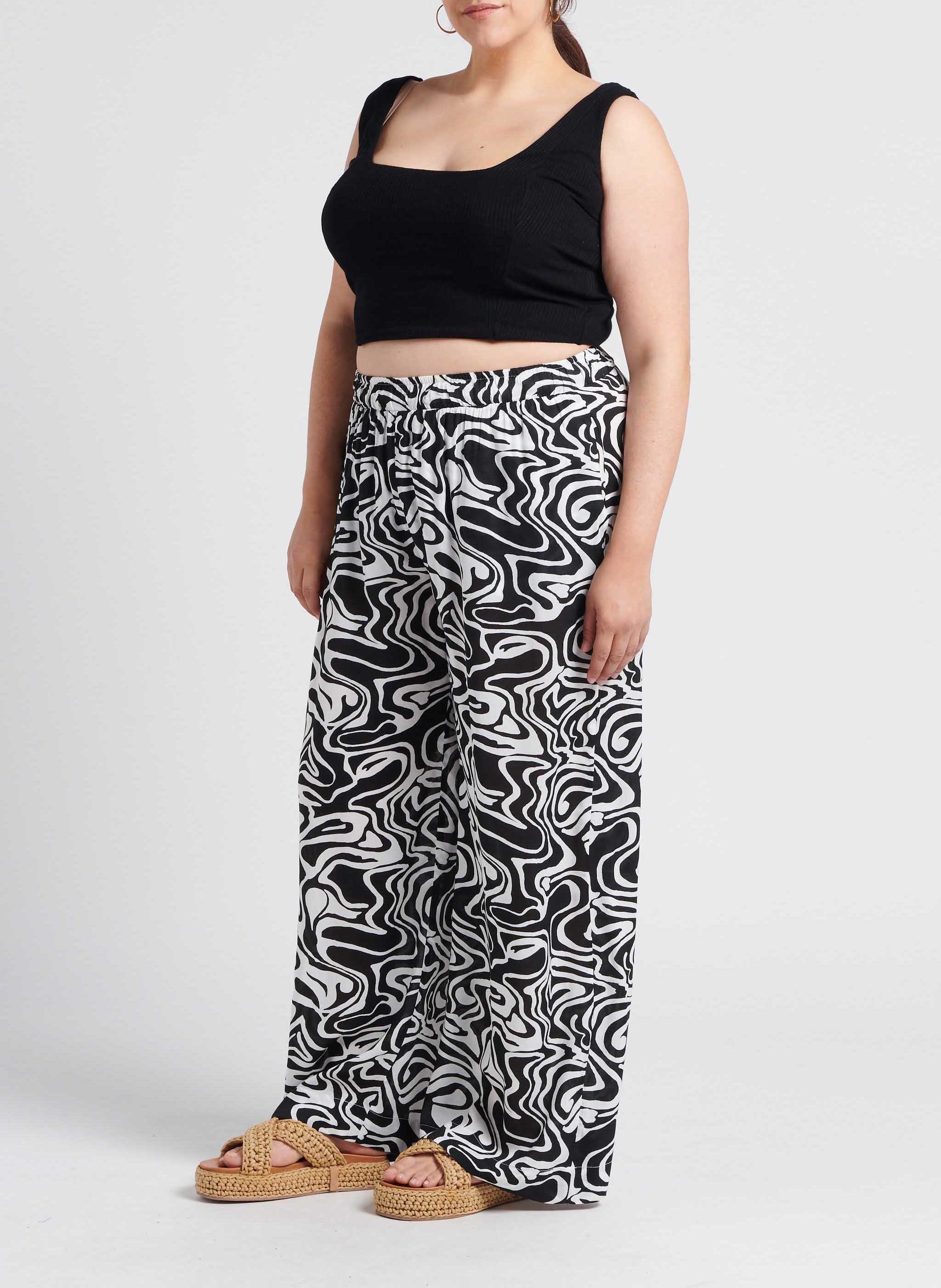 Top court côtelé en viscose stretch MAT FASHION Noir