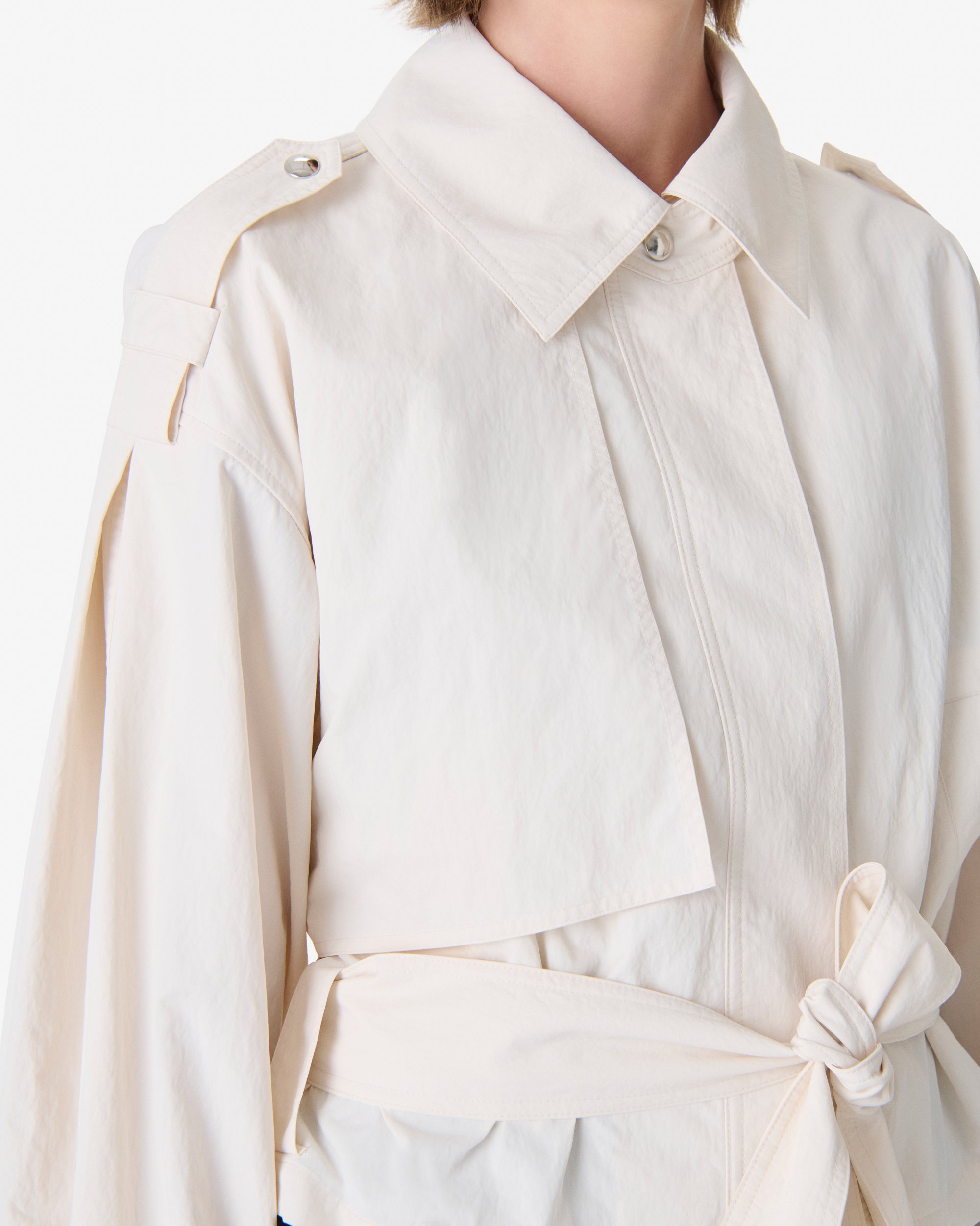 Wijd jasje met klassieke kraag IRO Beige