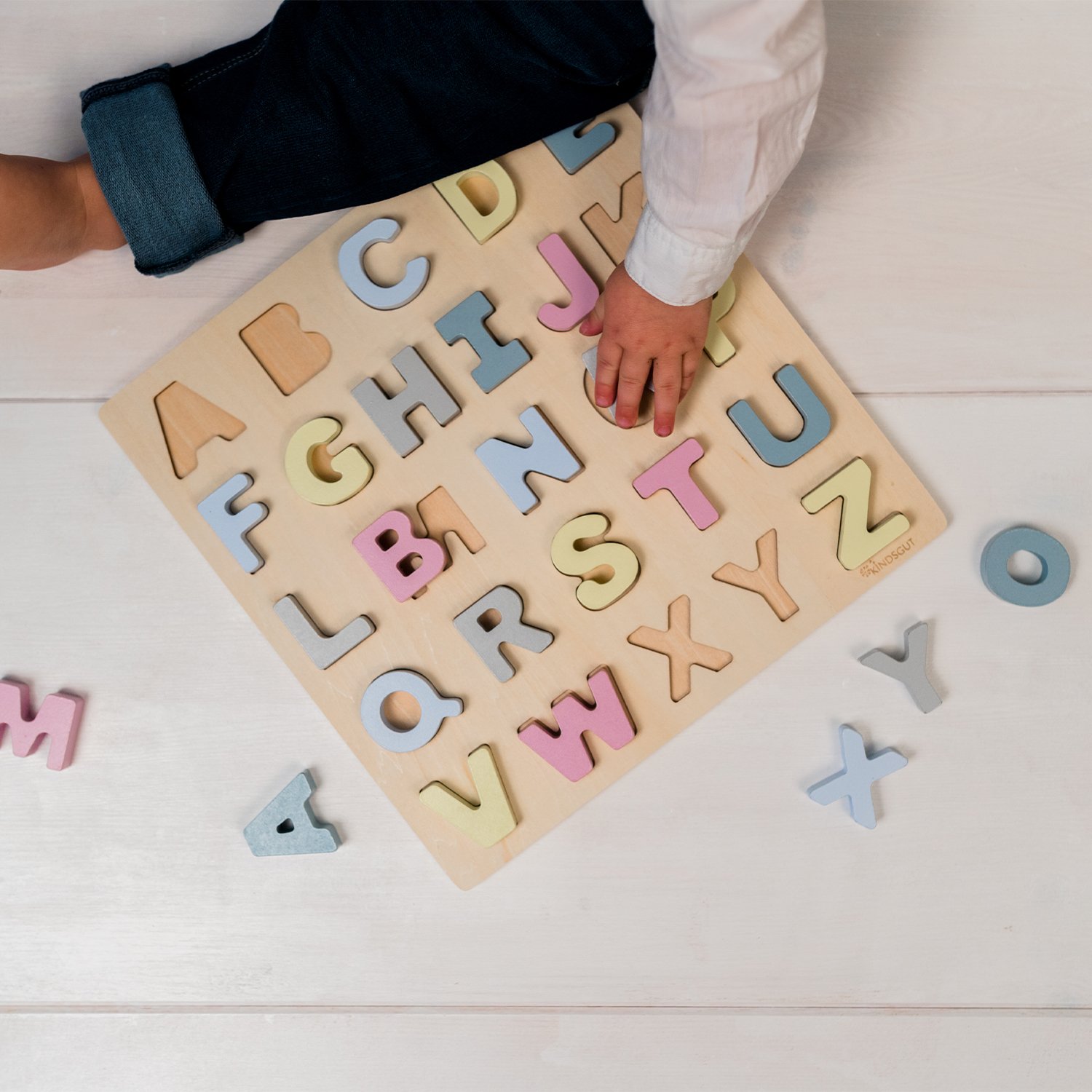 Hanna wooden alphabet puzzle KINDSGUT Pink
