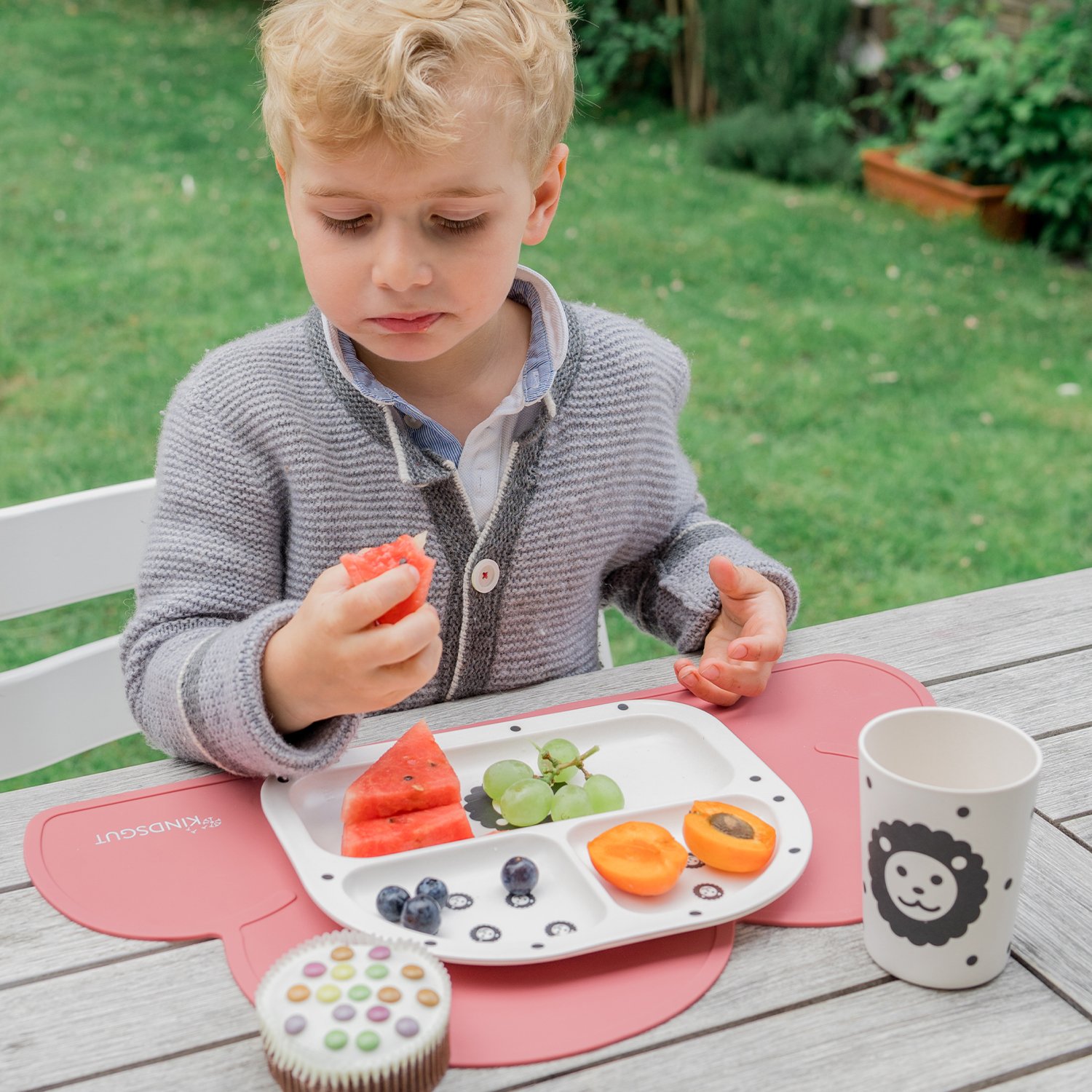 Silicone baby bib KINDSGUT Pink