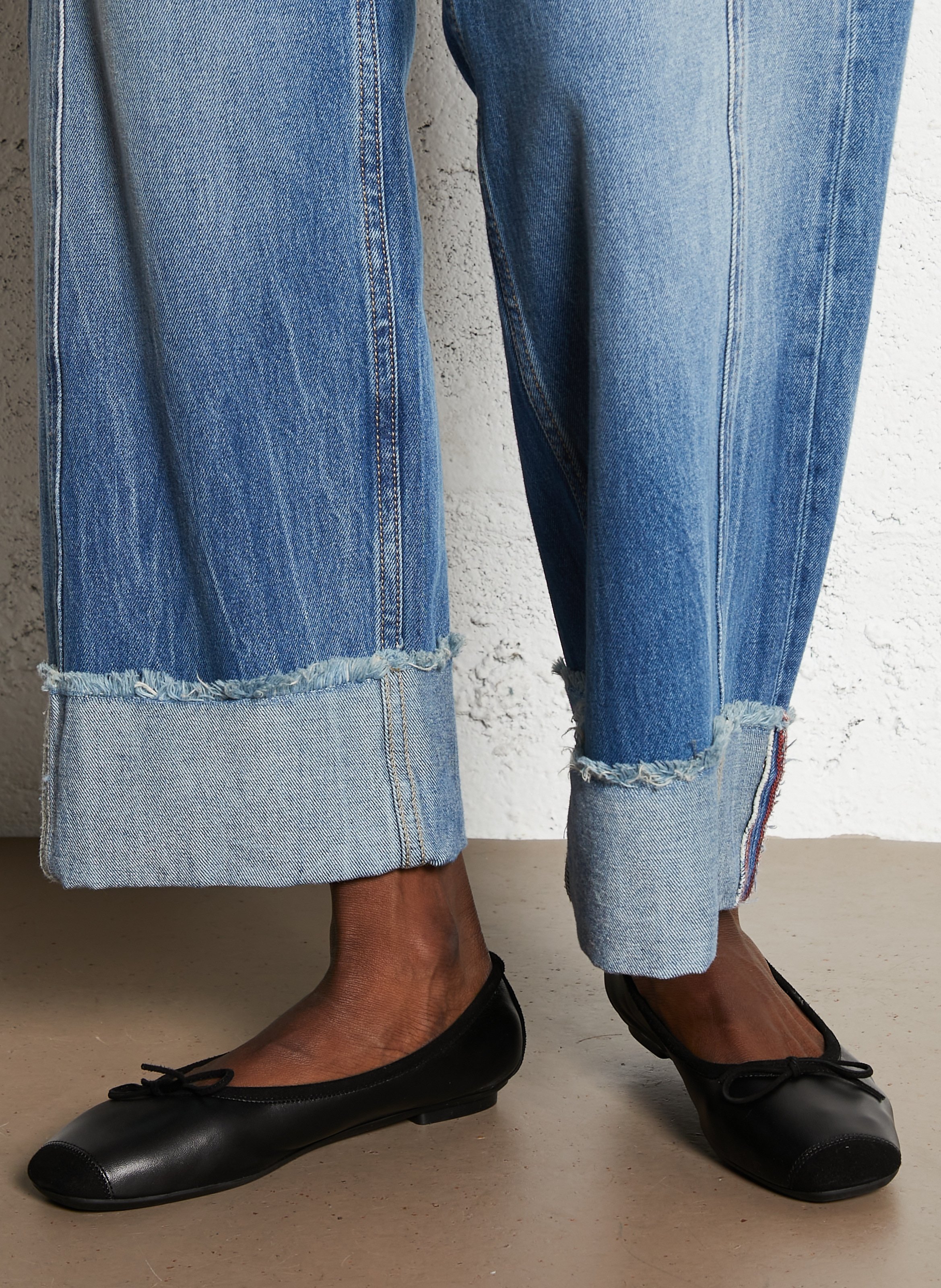 Solid color leather ballet flats with velvet toes REQINS Black