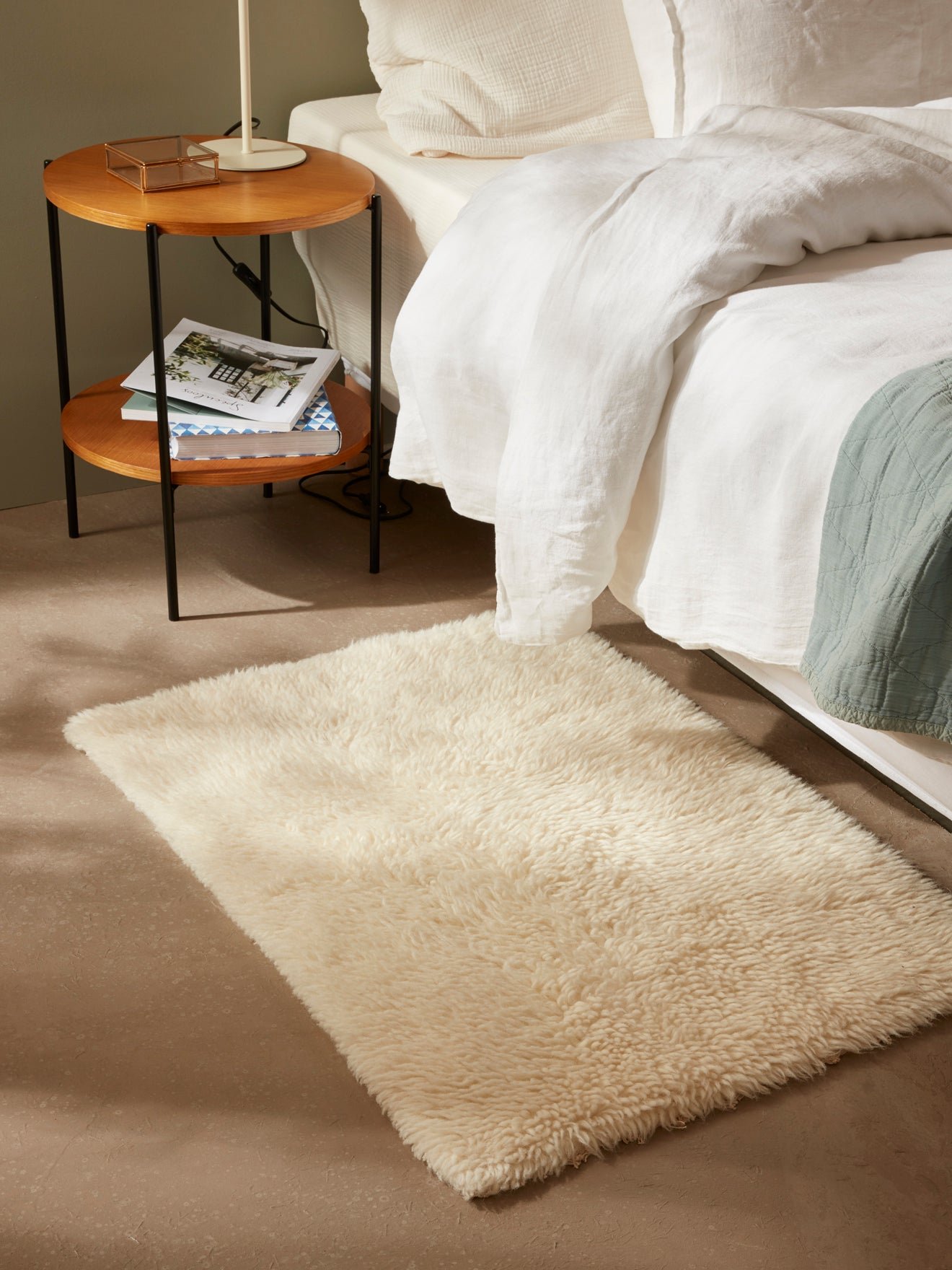 Small rug with long pile, made of pure wool CYRILLUS Beige