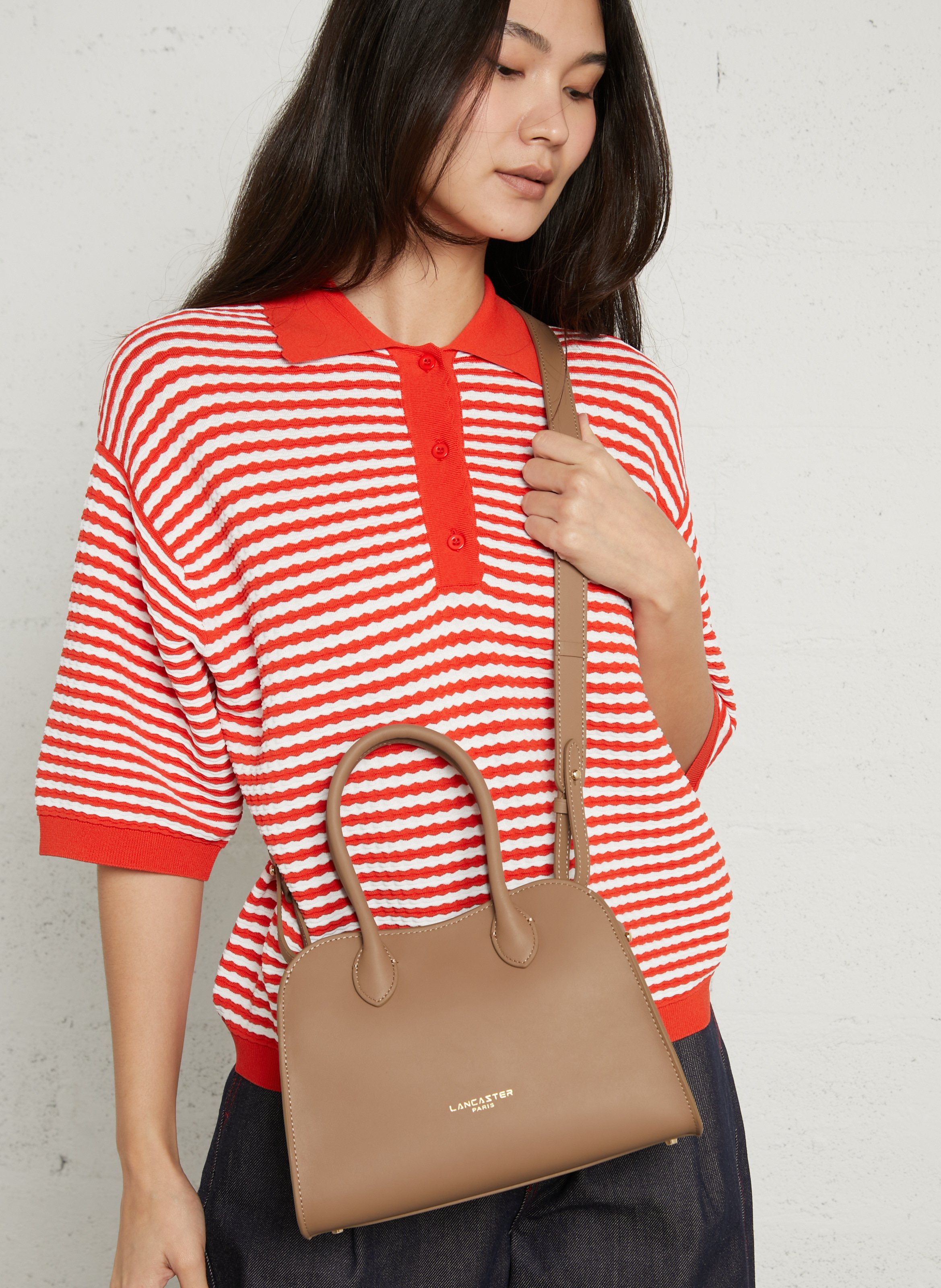 Bowlingtasche aus genarbtem Leder mit Reißverschluss LANCASTER PARIS Braun