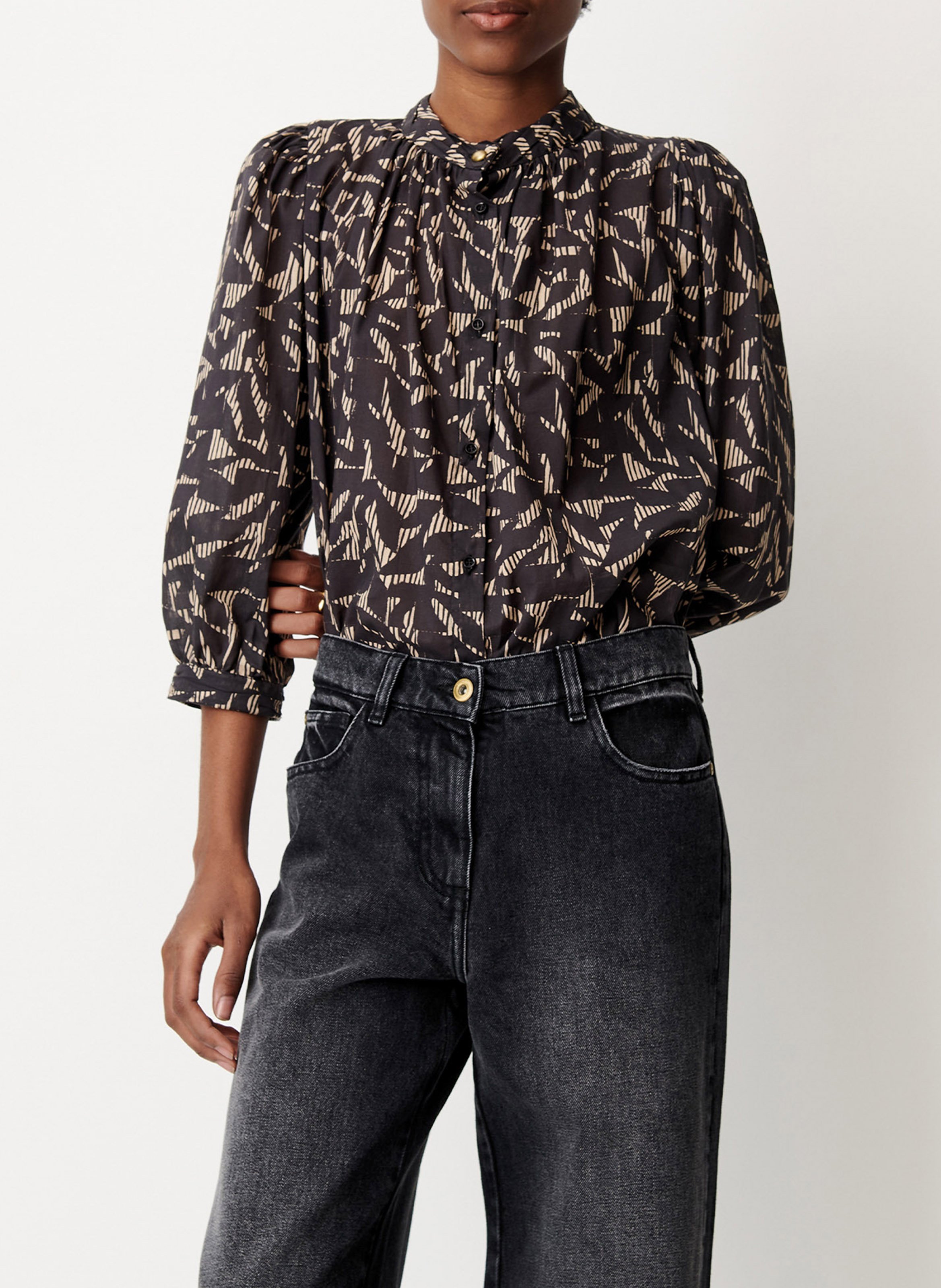 Straight-cut satin high-neck blouse SESSUN Black