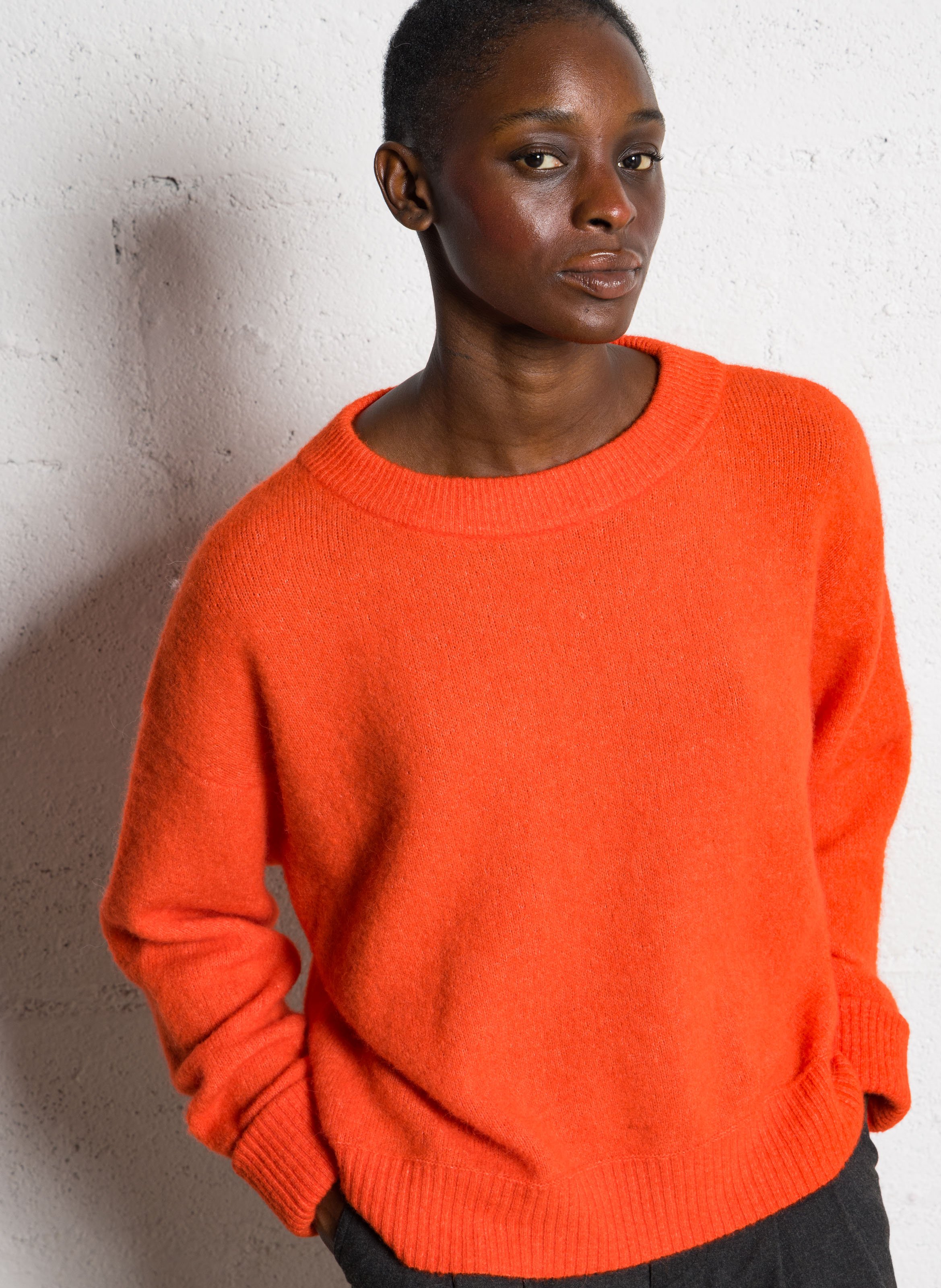 Pull ample col rond en laine mélangée AMERICAN VINTAGE Rouge