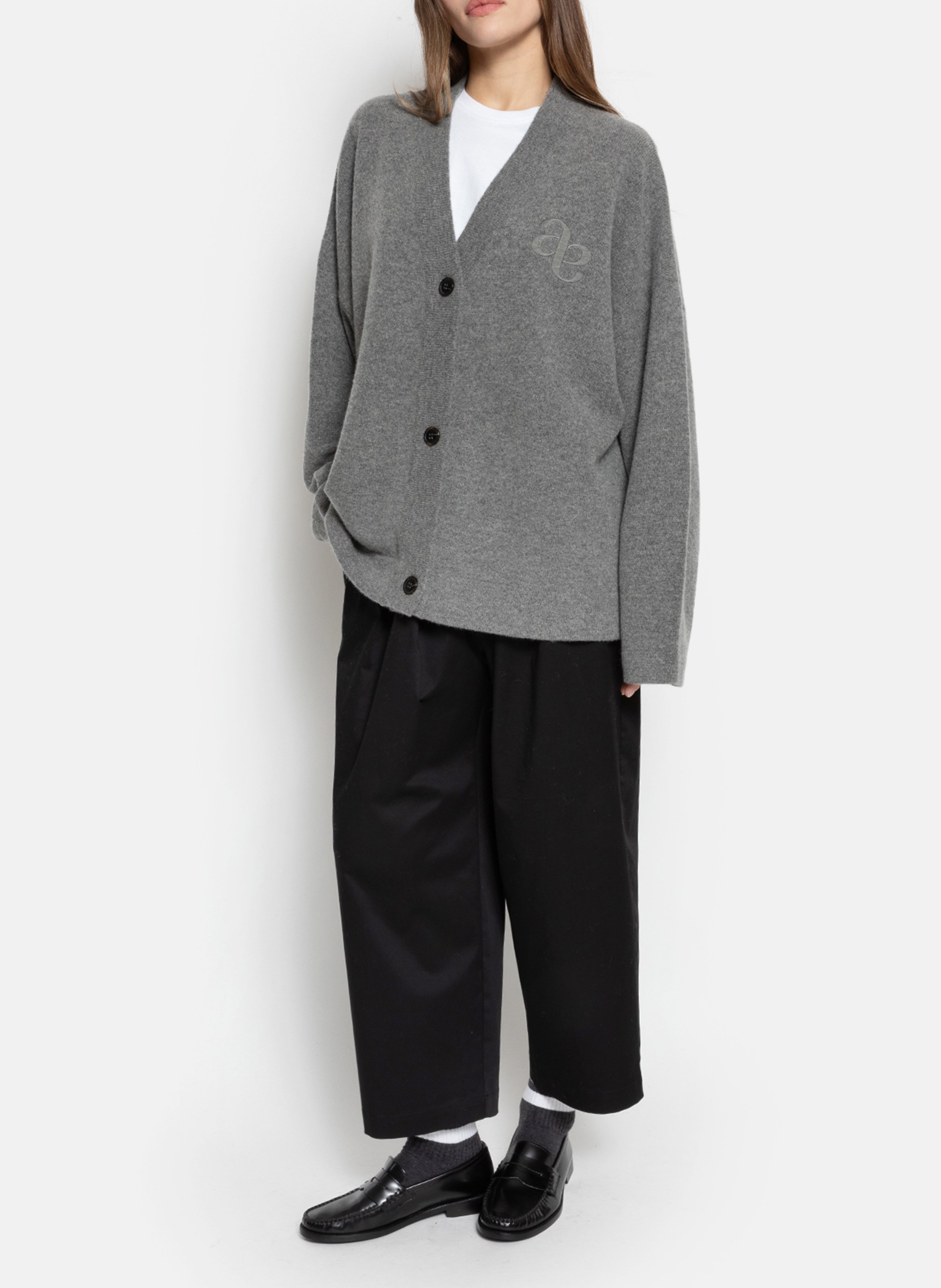 Straight V-neck wool vest AME ANTWERP Grey