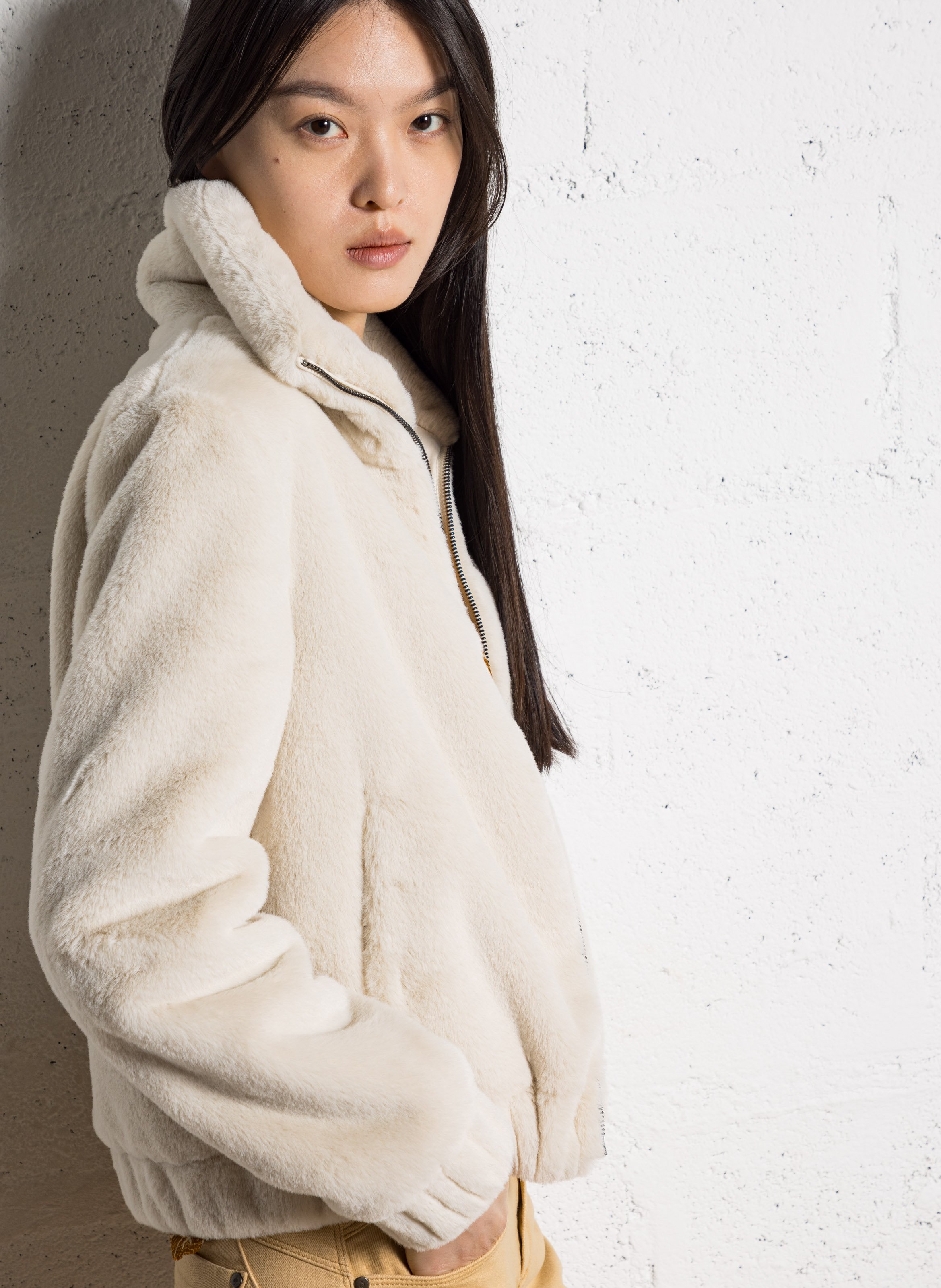 Gerade geschnittene Jacke mit Stehkragen ONE STEP Braun