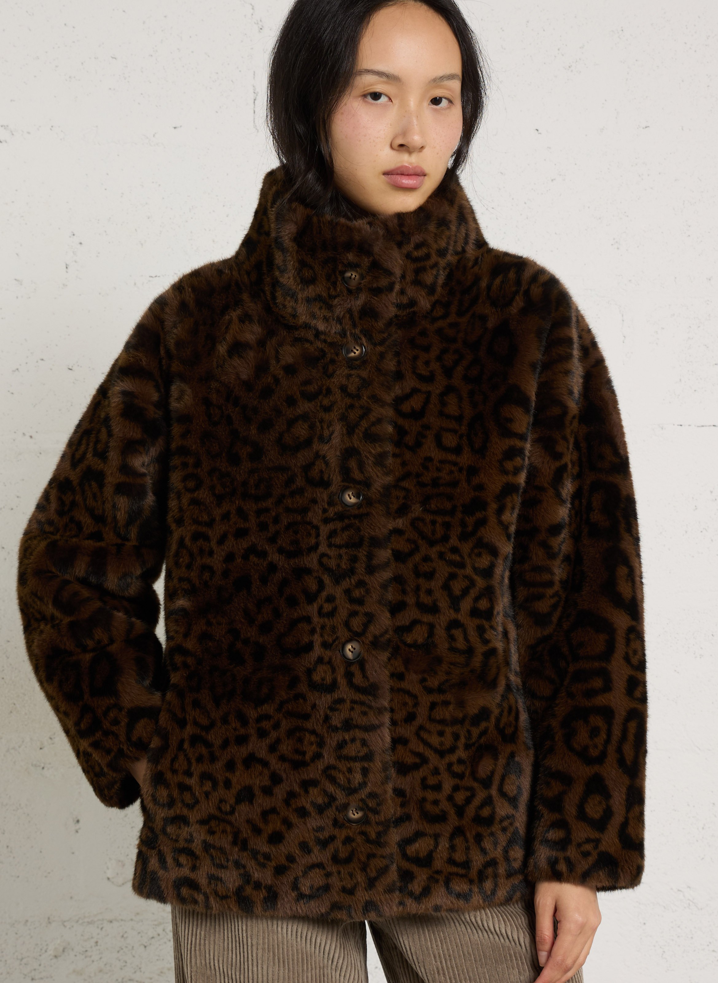 Blouson mit Stehkragen aus bedrucktem Fell LE TEMPS DES CERISES Braun