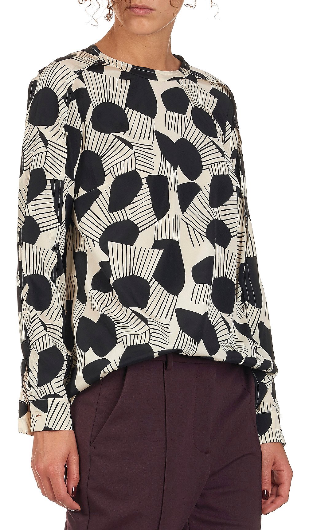 Top col rond imprimé graphique en soie ATTIC AND BARN Blanc