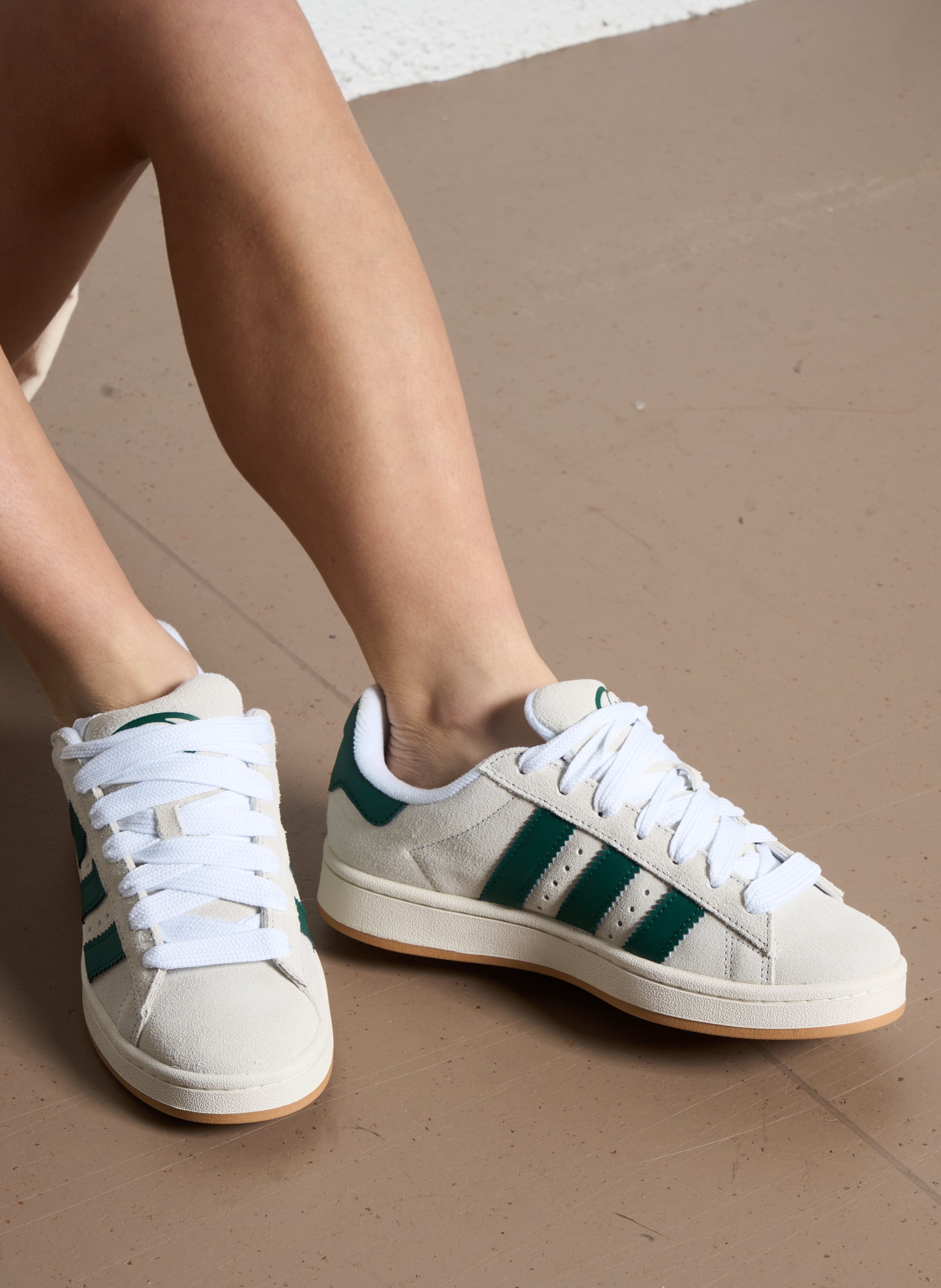 Baskets basses en cuir  ADIDAS Blanc