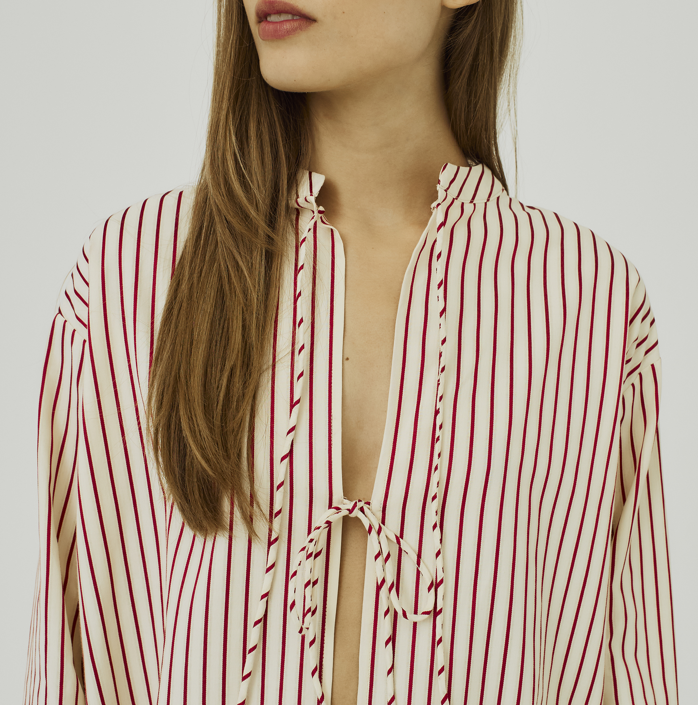 Round neck shirt NORR Red