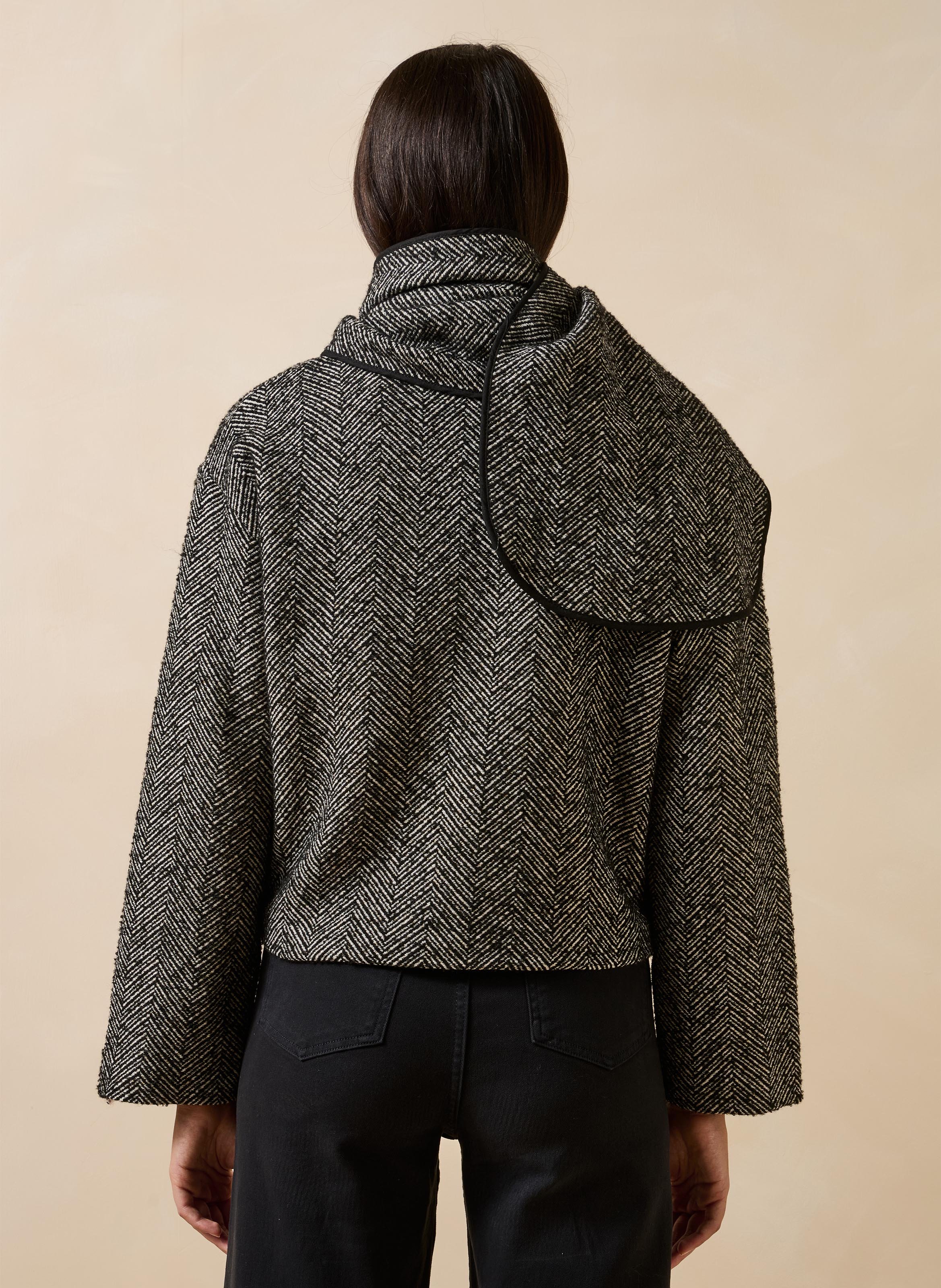 Short oversized coat with herringbone pattern LA FEE MARABOUTEE Black