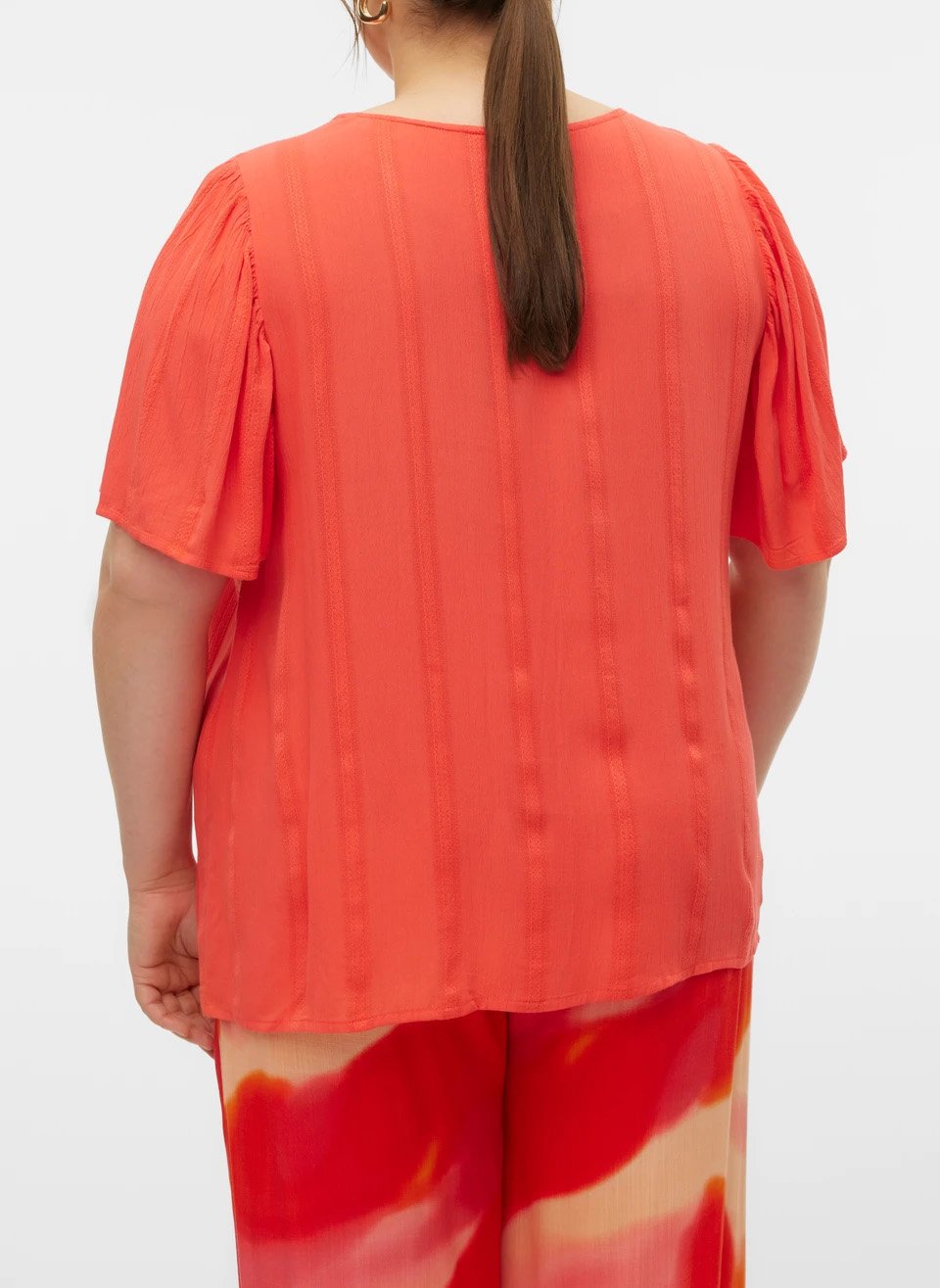 Straight V-neck shirt VERO MODA CURVE Multicolored