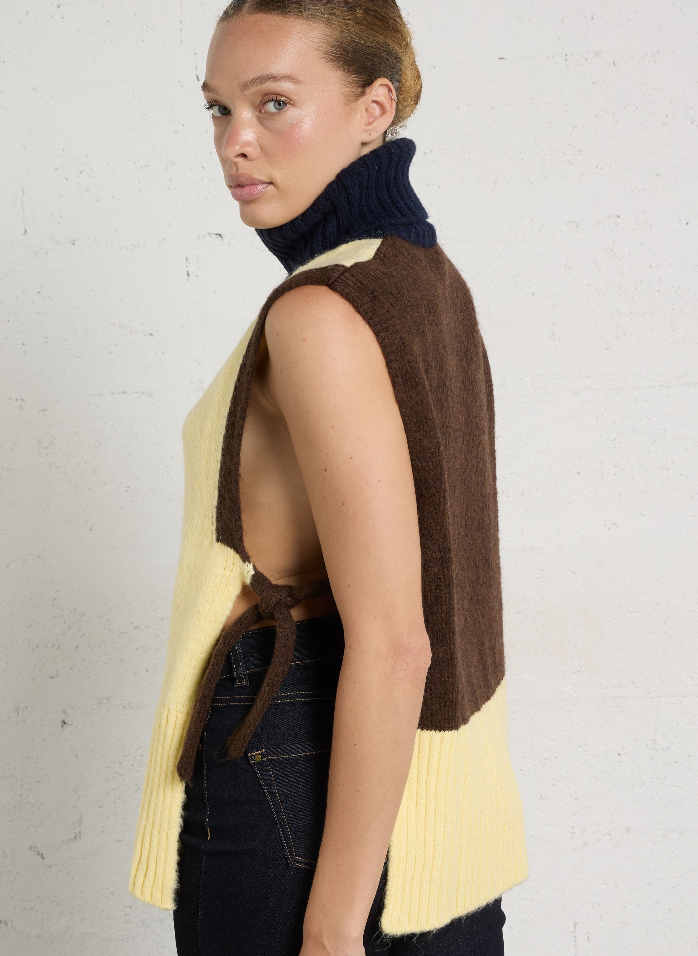 Straight-cut turtleneck sweater DR BLOOM
