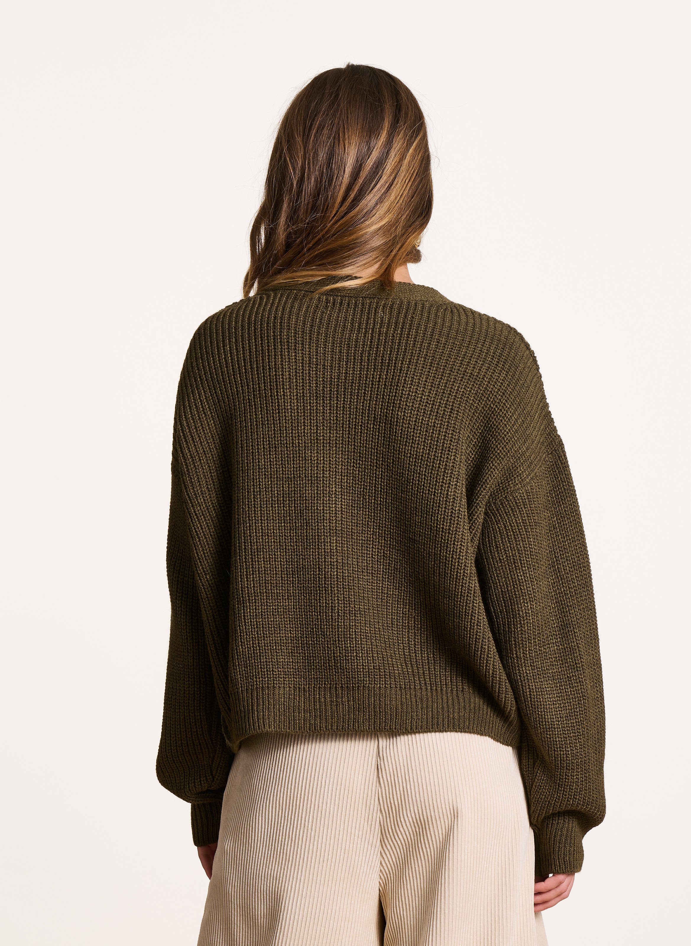 Loose-fit mixed-knit V-neck cardigan LA FEE MARABOUTEE Green