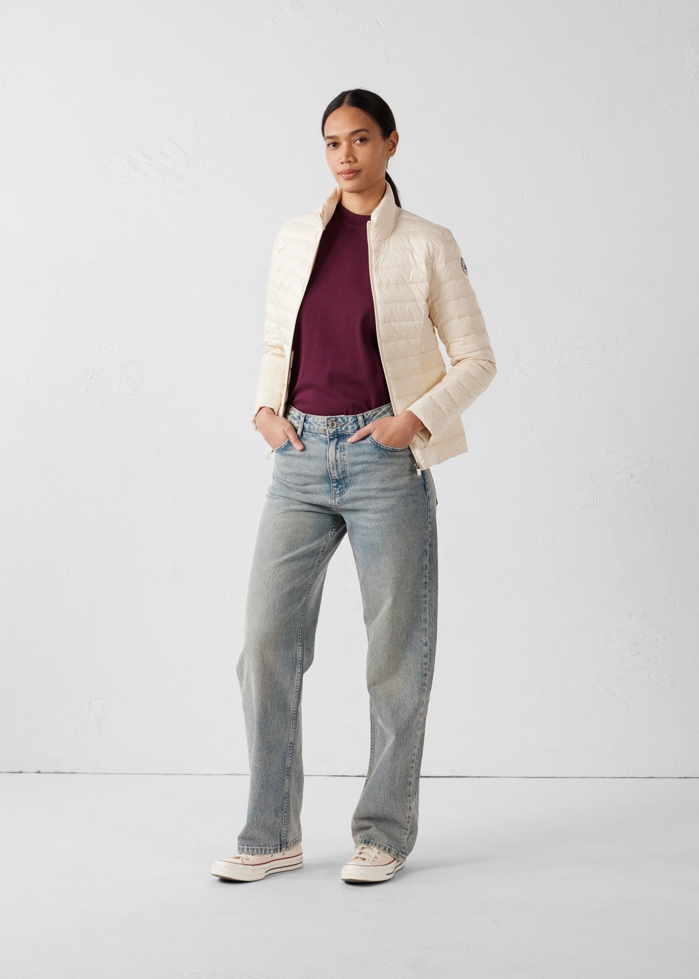 Lightweight down jacket White