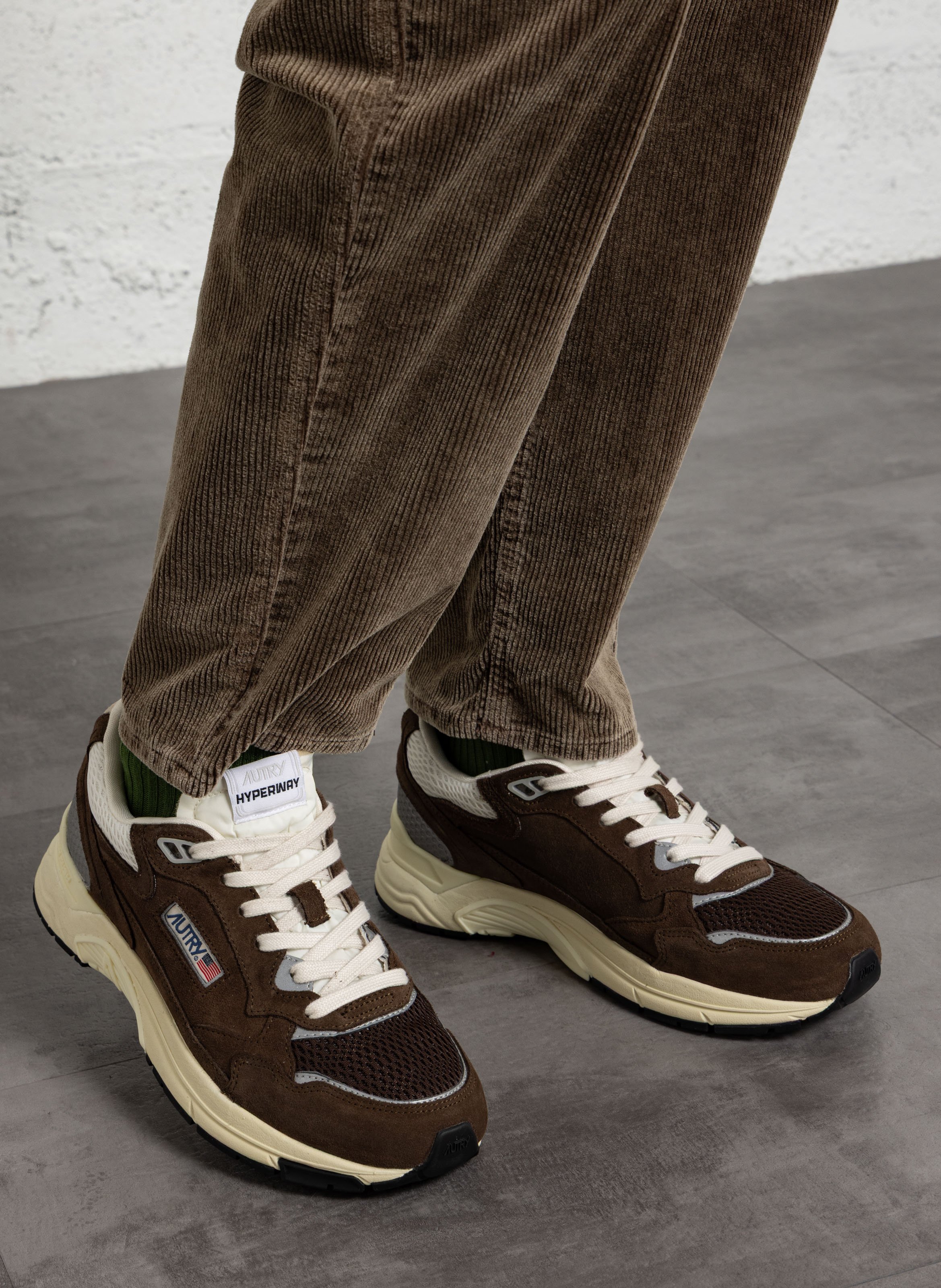 Low-top mixed leather sneakers AUTRY Brown