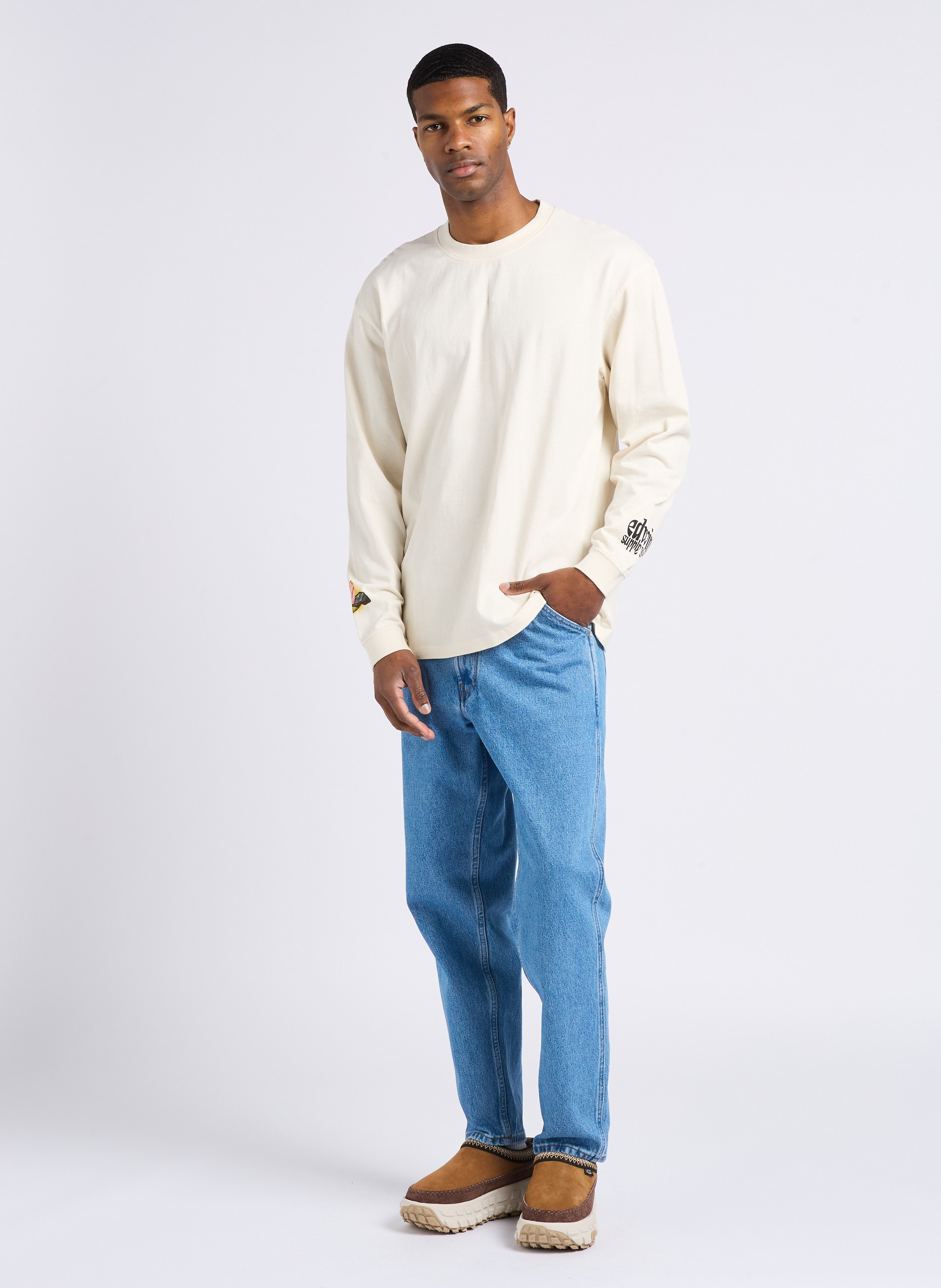 Straight-cut round-neck T-shirt with screenprinted letters EDWIN White