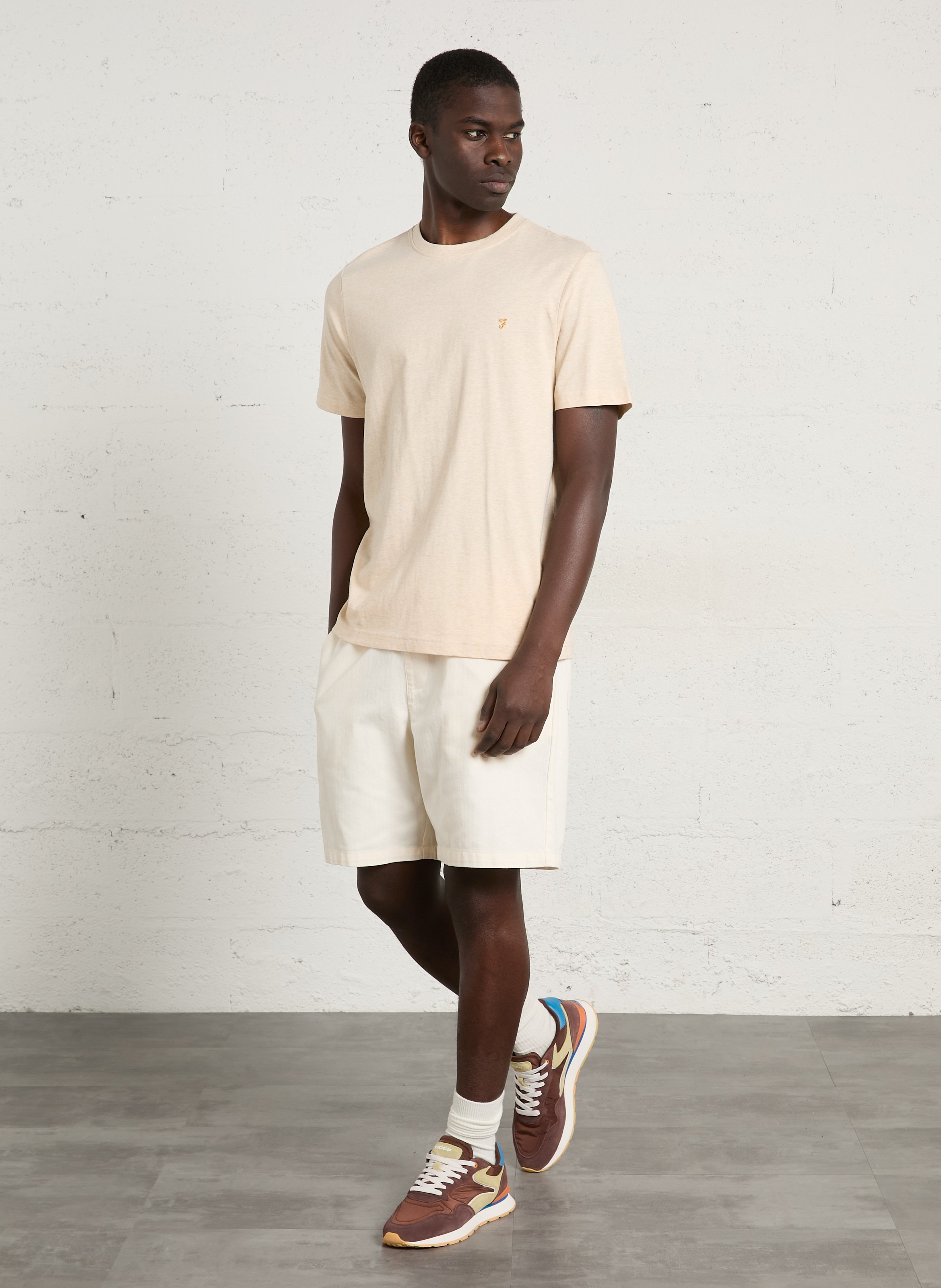 T-shirt van biokatoen met ronde hals FARAH Grijs