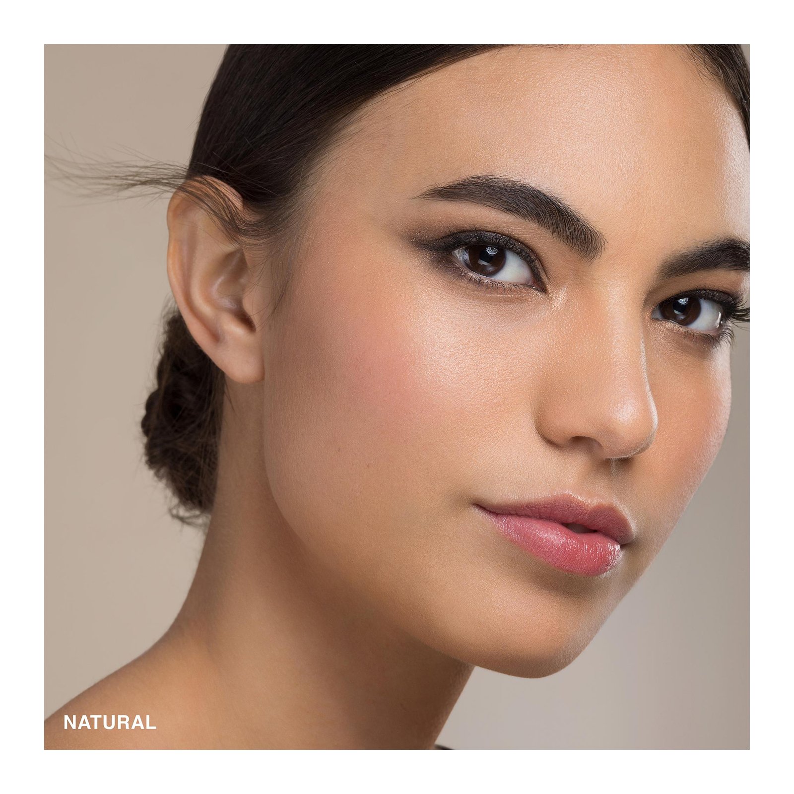 Intensive Serum Foundation - Fond de Teint Sérum SPF40 BOBBI BROWN 11 natural (n-032)