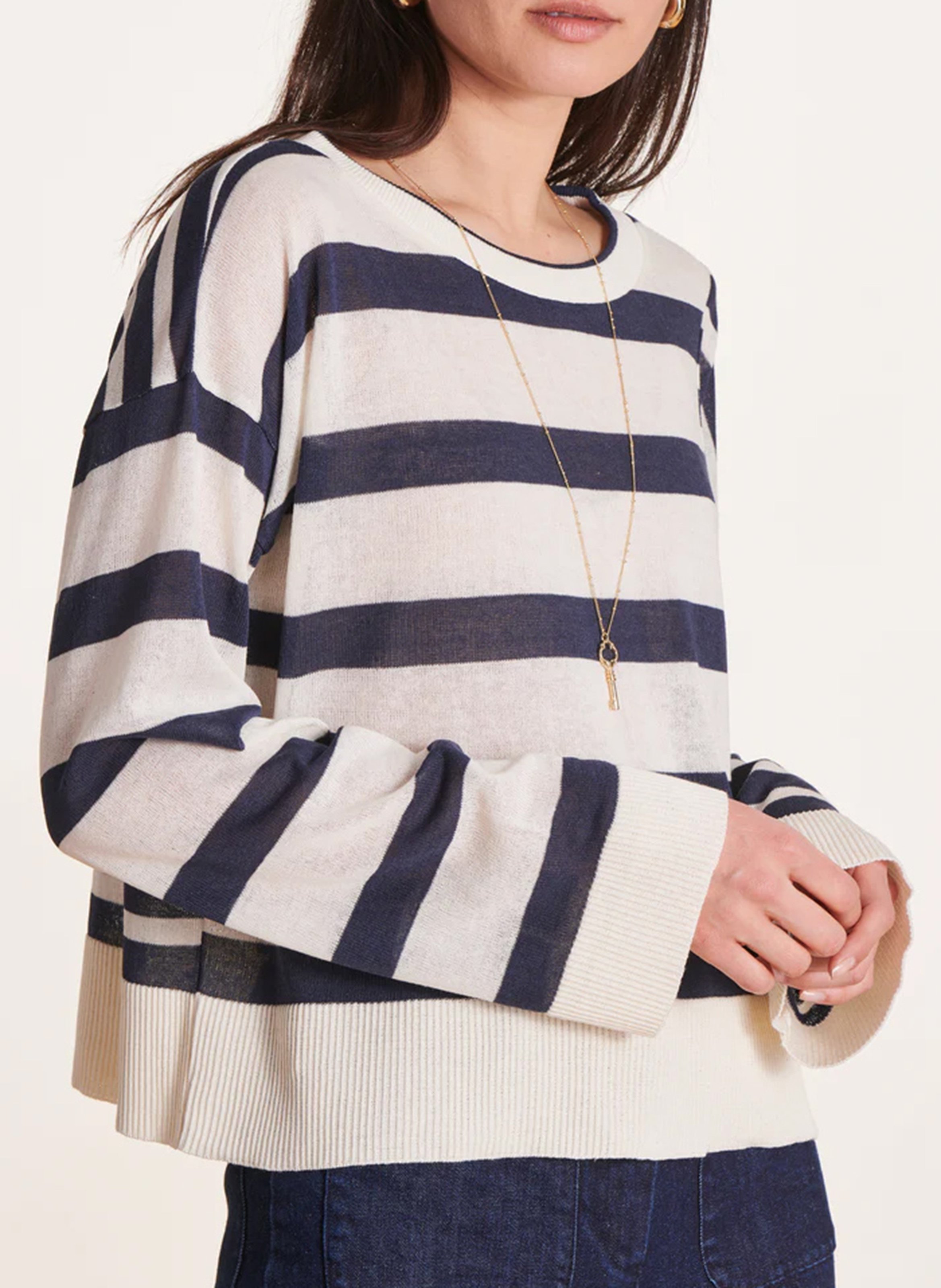 Pull droit col rond en coton mélangé LA FEE MARABOUTEE Bleu