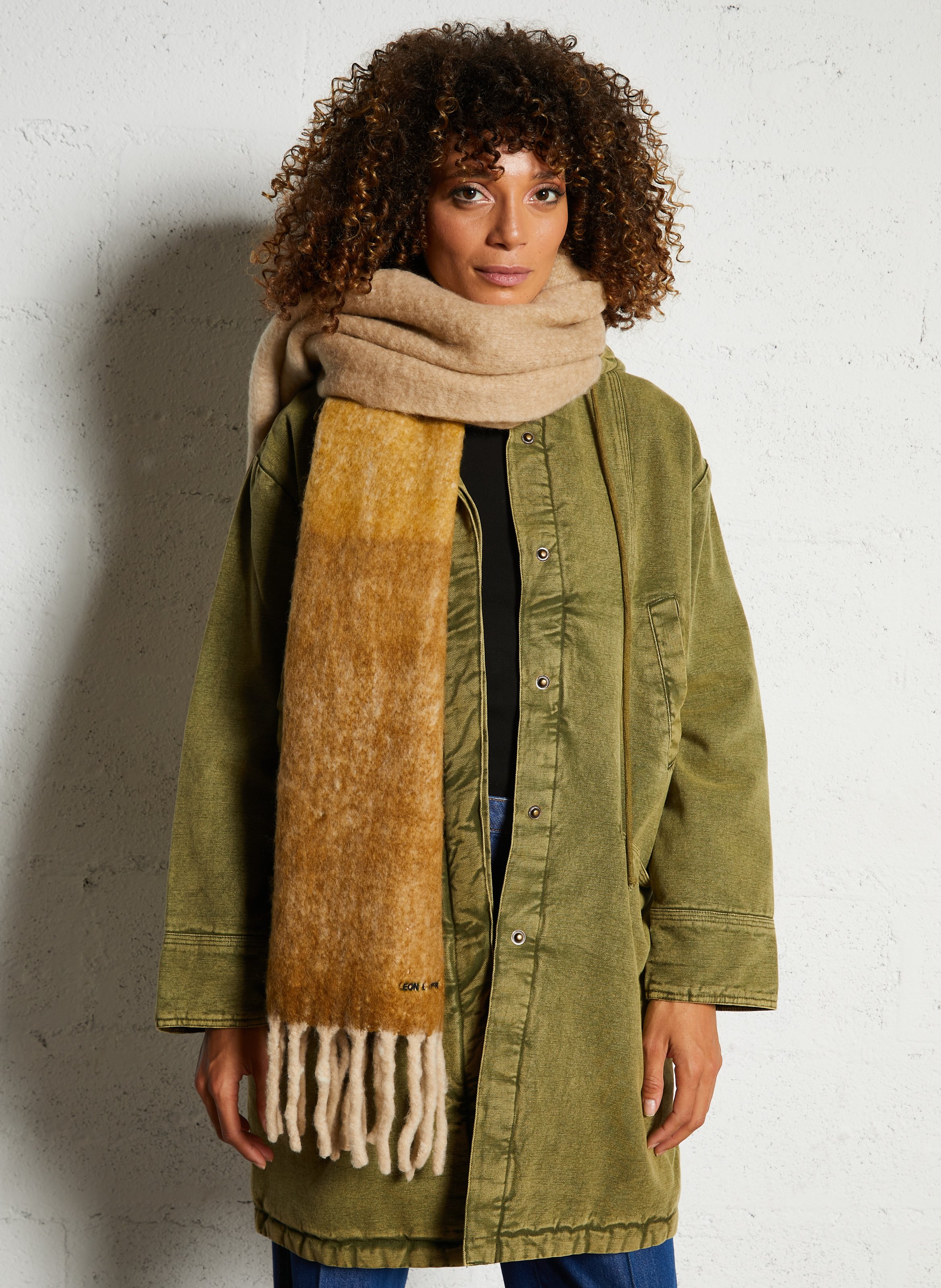 Echarpe épaisse à franges LEON & HARPER Marron