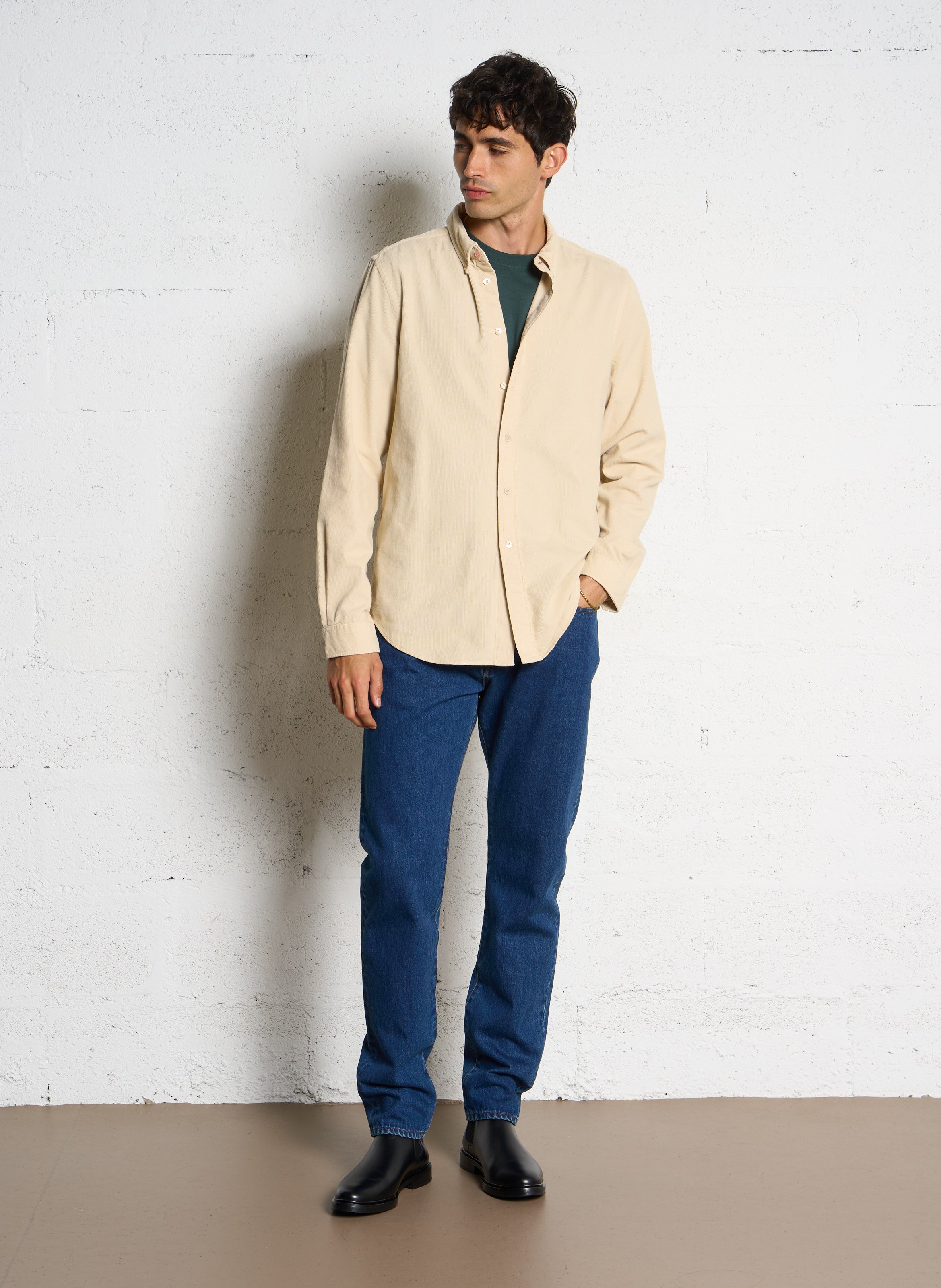 Tailored-fit shirt with American collar in corduroy. PAUL SMITH Beige